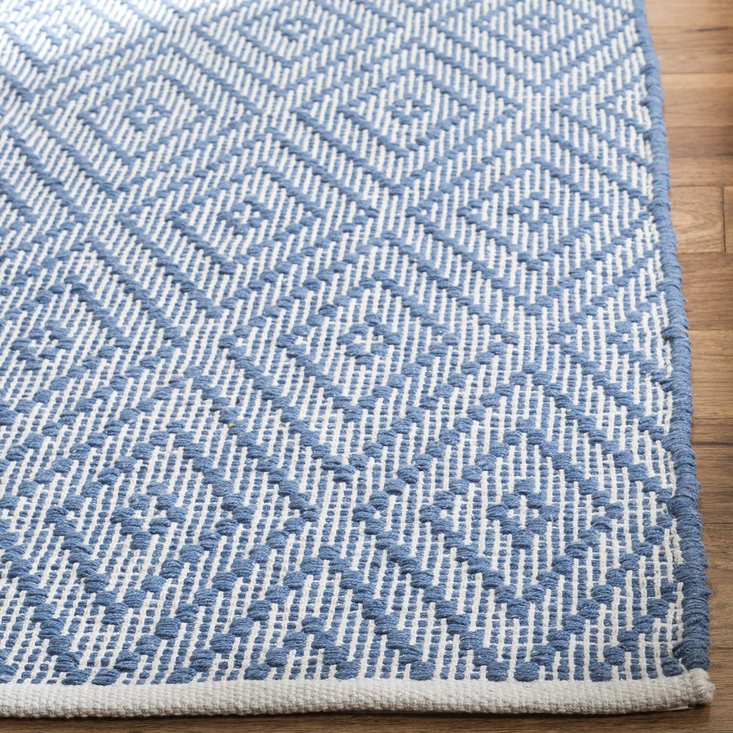 Montauk MTK811 Hand Woven Area Rug - Blue/Ivory - 5'x8' - Safavieh.