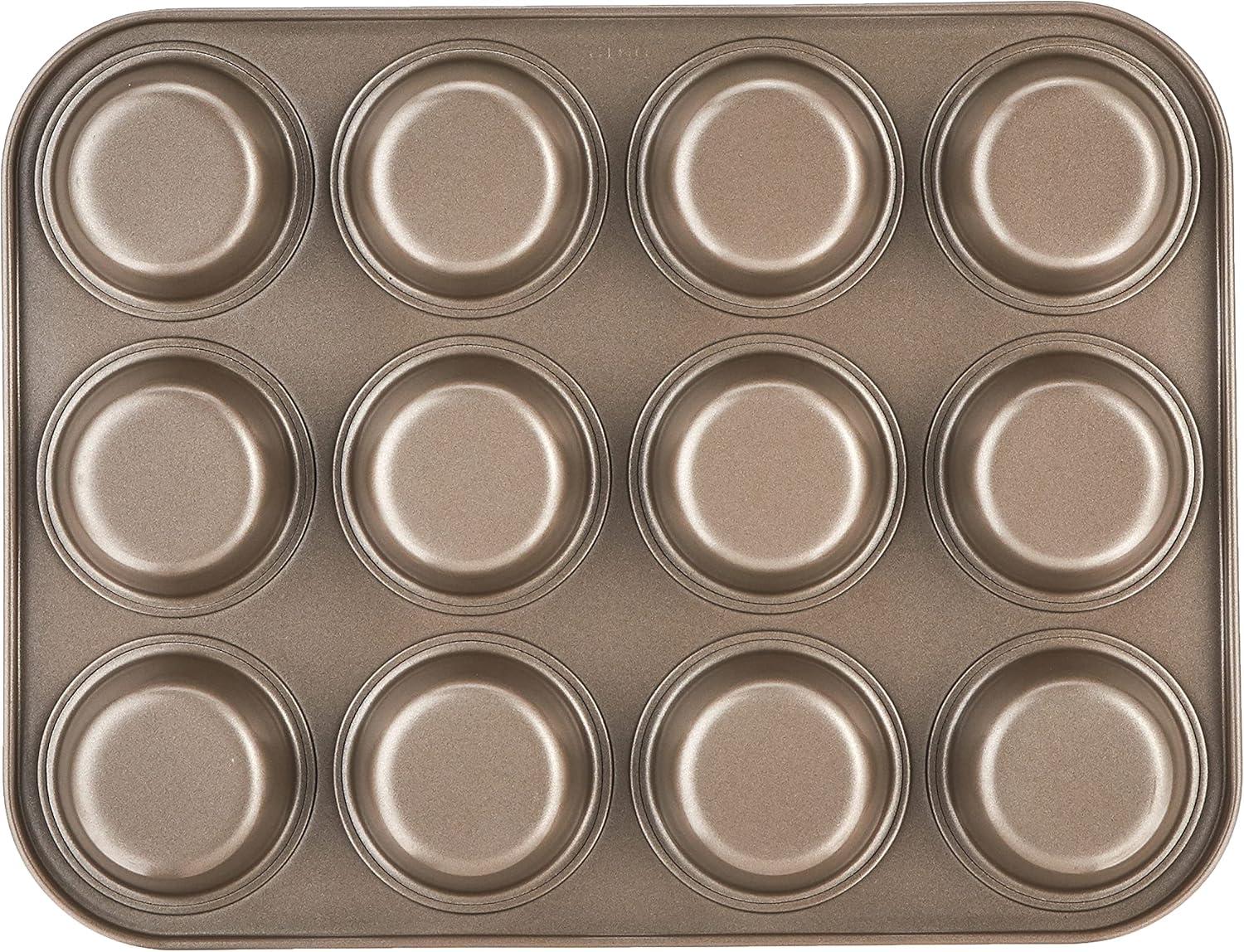 Cuisinart Chef's Classic Bakeware 12 Cup Muffin Pan