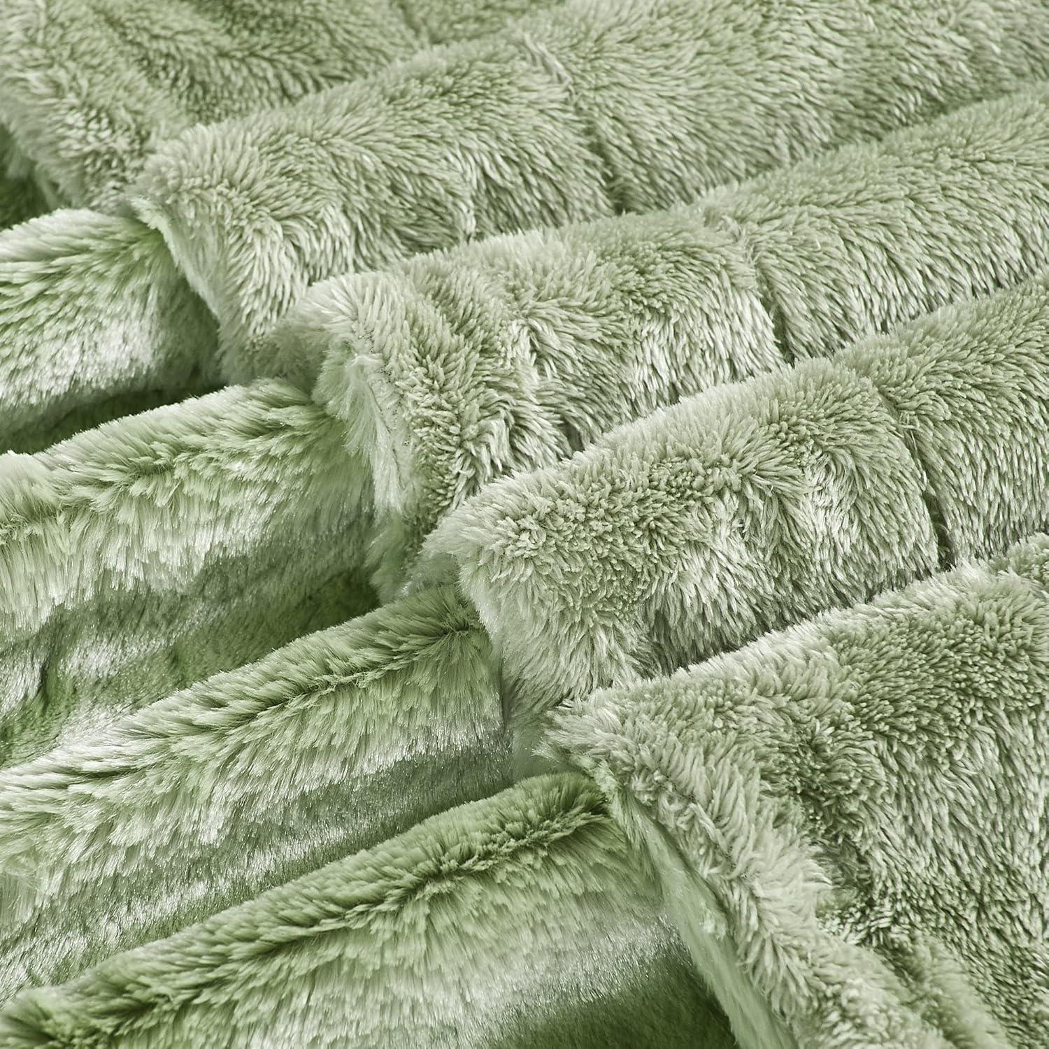 Home Soft Things Handmade Throw Blanket