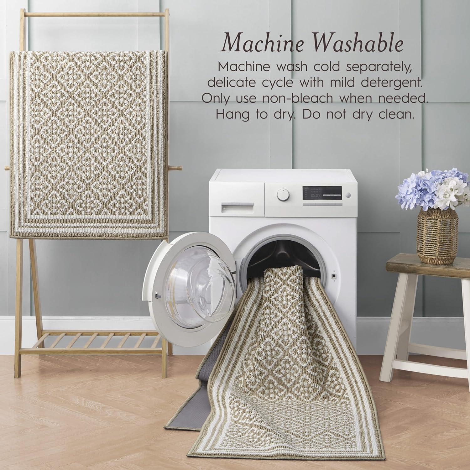 Isla Machine Woven Synthetic Geometric Area Rug In Beige/White