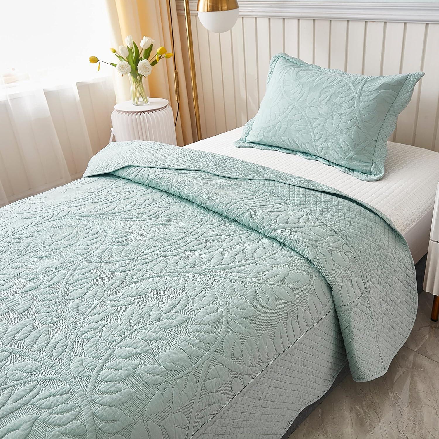 MarCielo Cotton Quilt Set