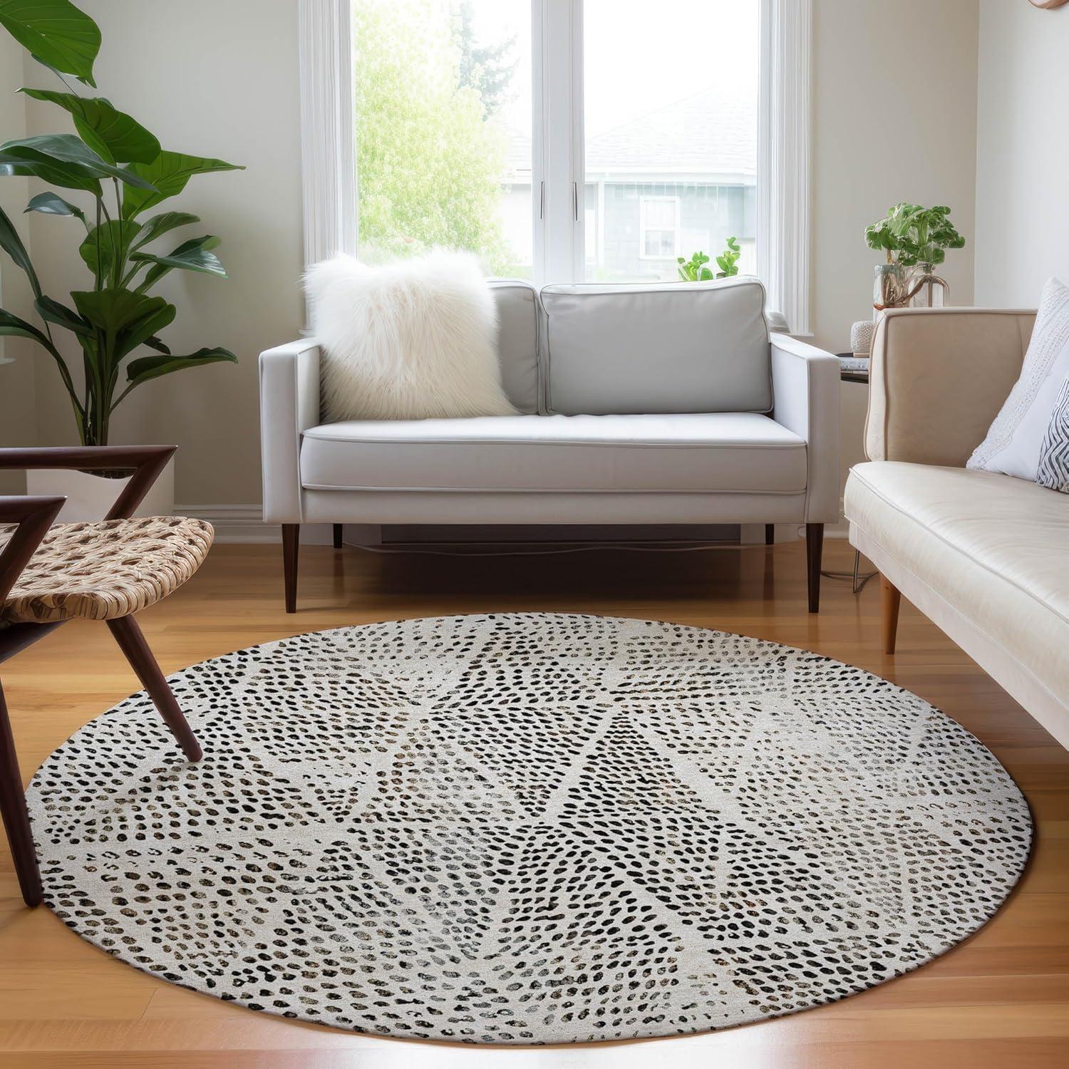 Ivory Diamond Pattern Round Washable Synthetic Rug 8' x 8'