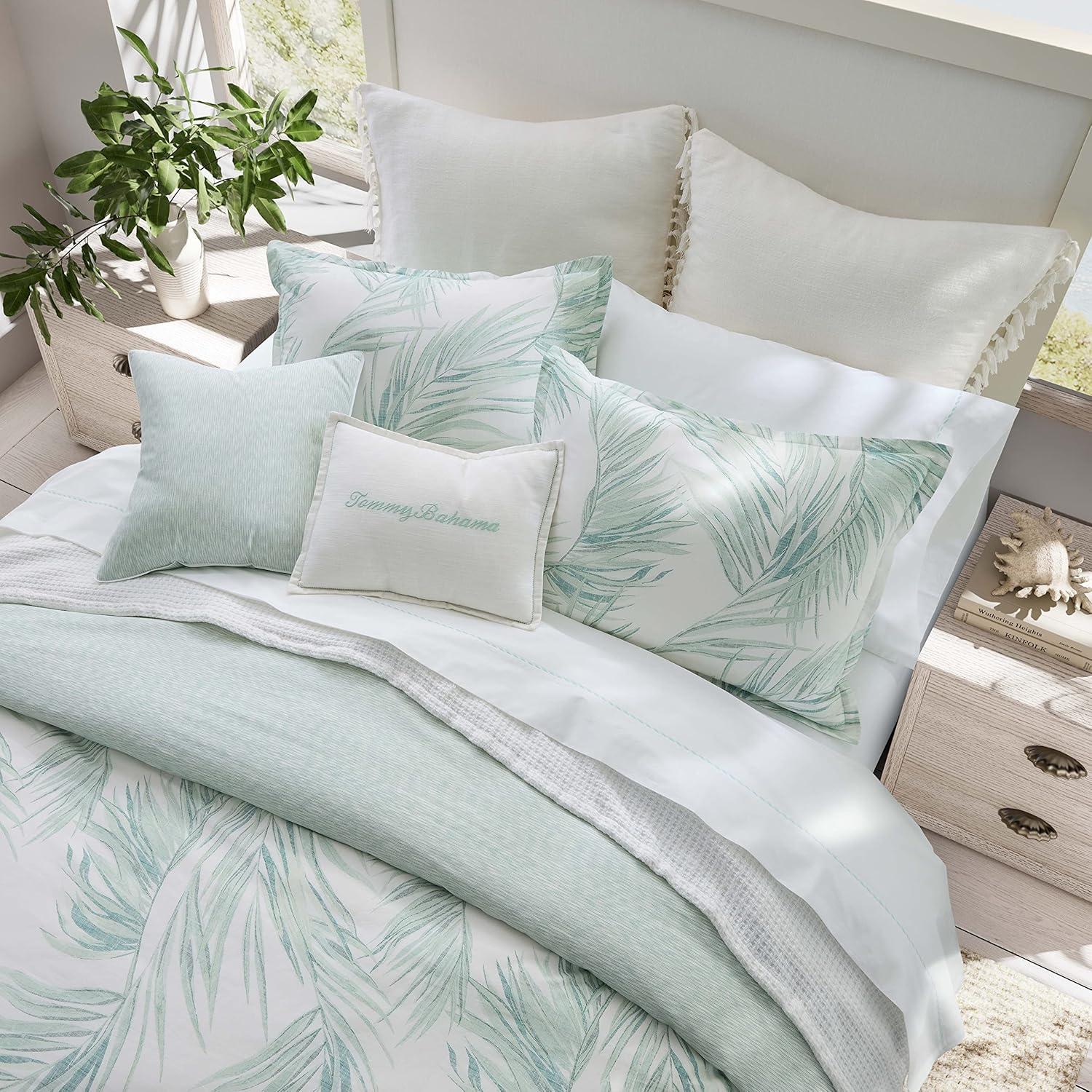 Ivory and Green Cotton King Reversible Comforter Set