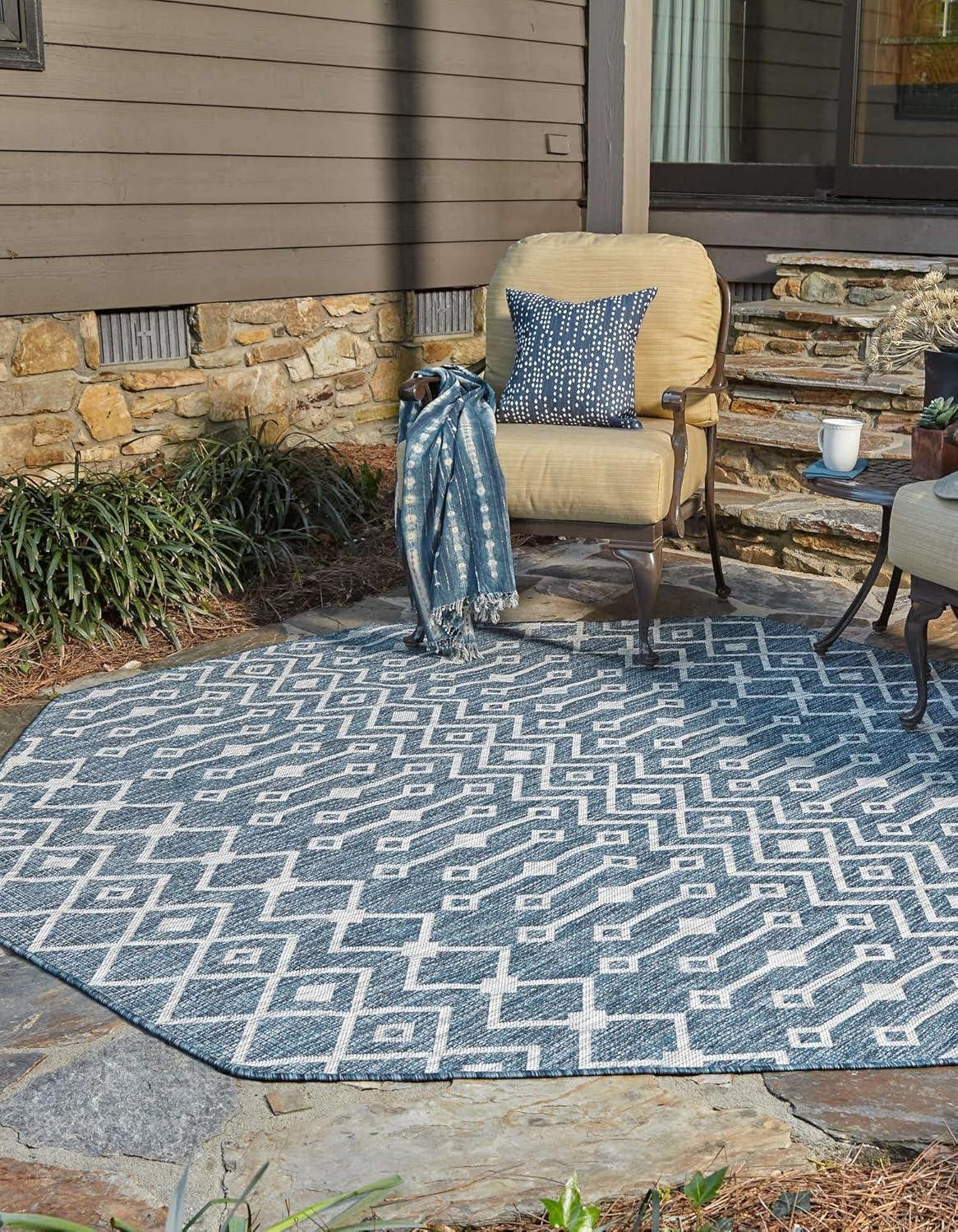Unique Loom 7' 0 x 7' 0 Octagon Indoor/Outdoor Trellis Blue Area Rug
