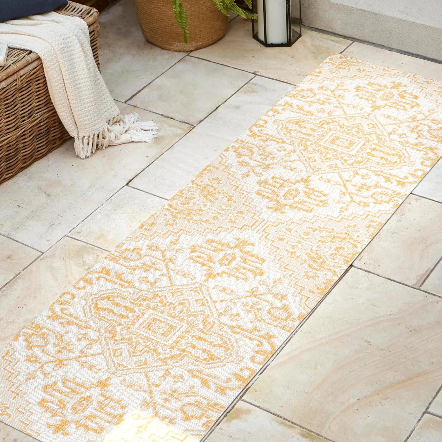 Estrella Bohemian Inspired Medallion Textured Weave Indoor/Outdoor Area Rug - JONATHAN Y