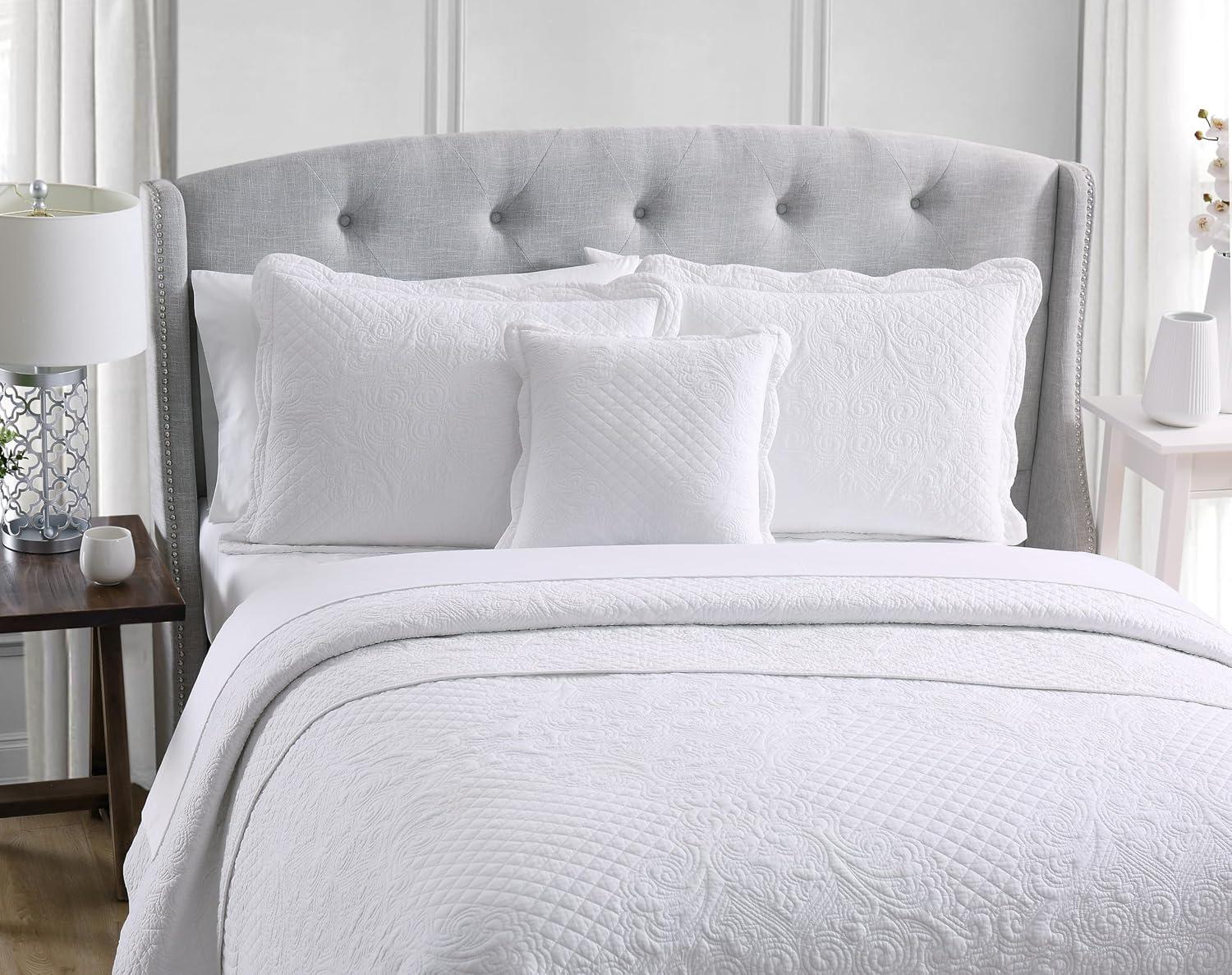 French Tile Scalloped Quilt Set Cotton Standard Quilt Set