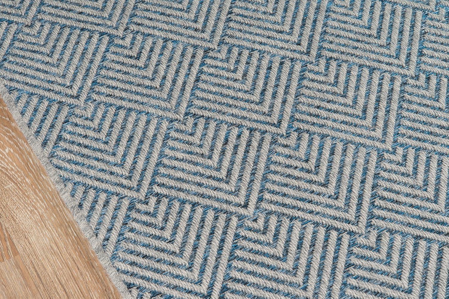 Momeni Como Polypropylene Machine Made Blue Indoor Outdoor Rug 6'7" X 9'6"
