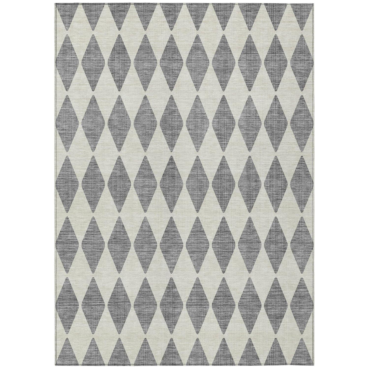 Addison Rugs Chantille Indoor/Outdoor Transitional Diamonds Gray Washable Rectangle Rug, 2'6" x 3'10"
