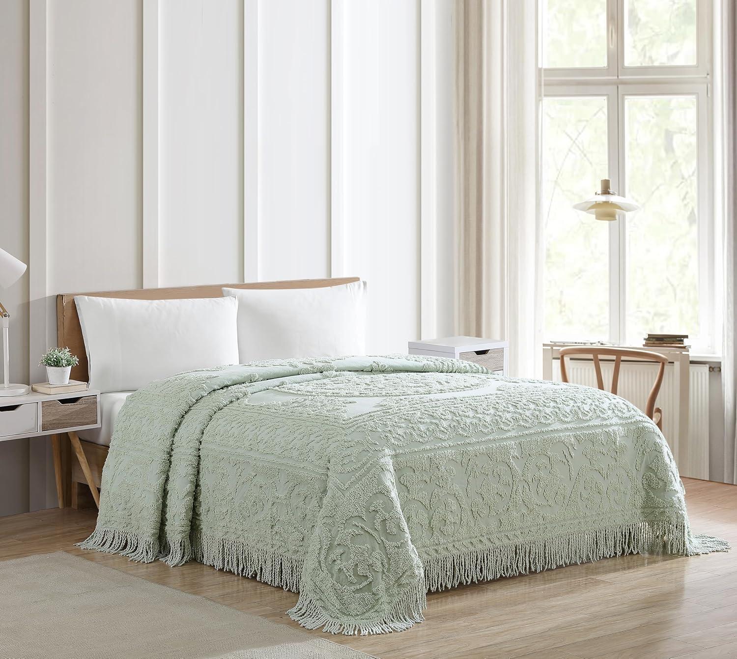 Beatrice Home Fashions Medallion Chenille Bedspread, Full, Sage