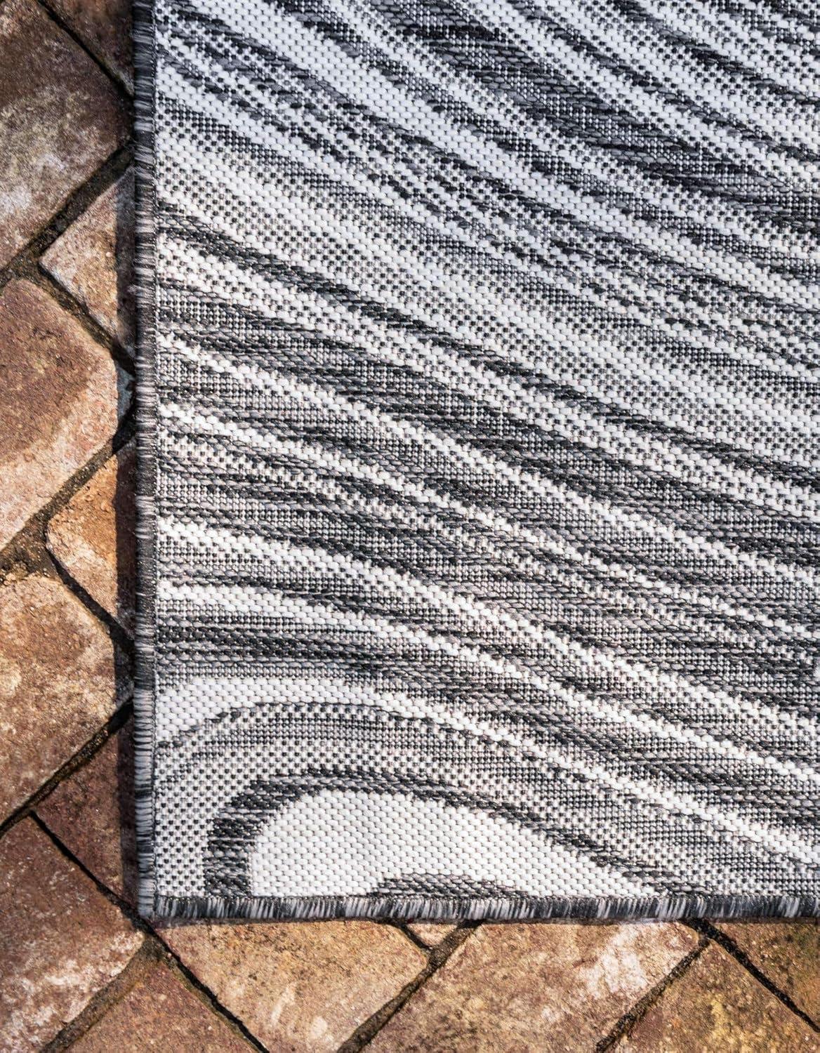 Charcoal and Gray Abstract Outdoor Rectangular Rug, 6' x 9'