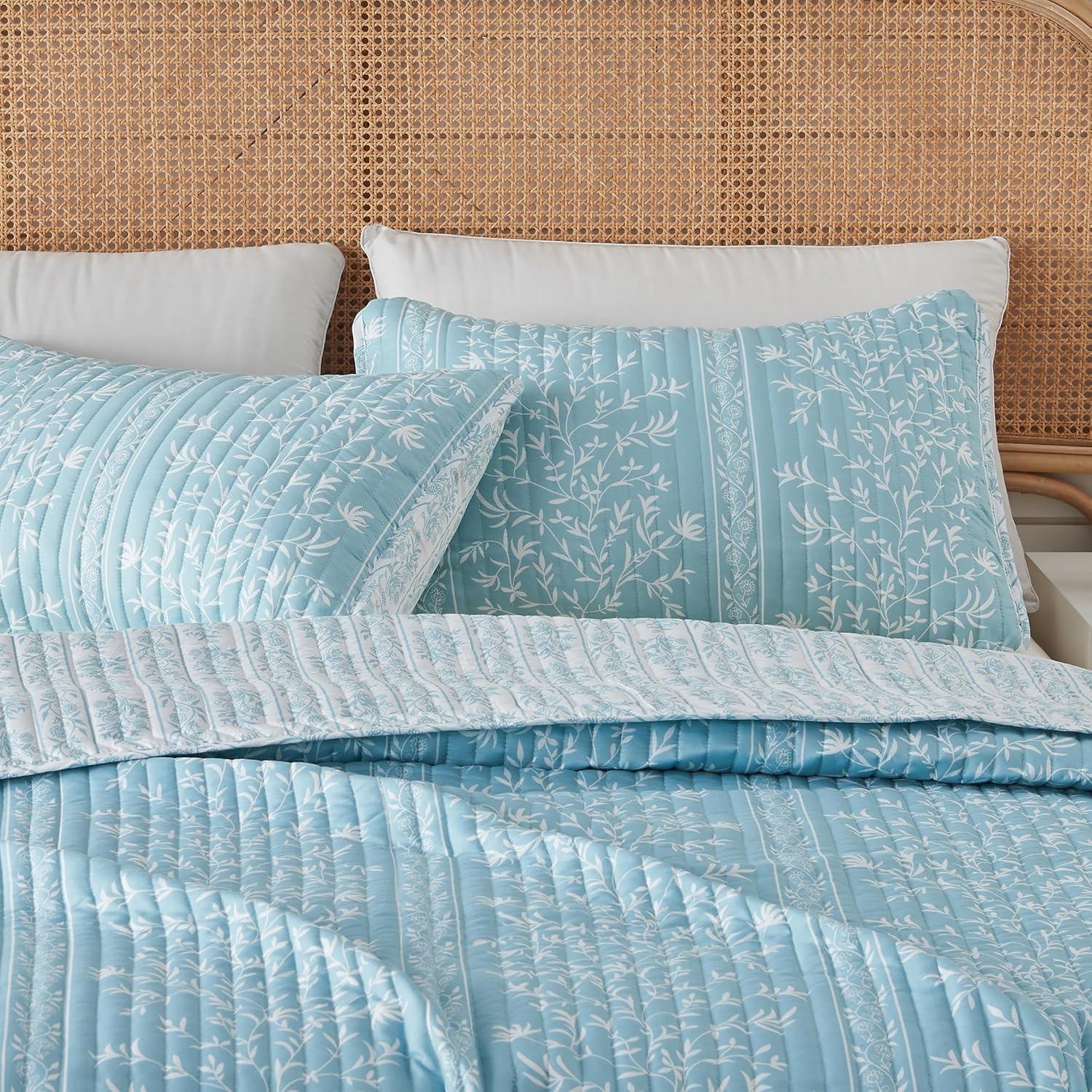 FreshFolds Bright & Colorful Tiny Floral Quilt Set with Shams