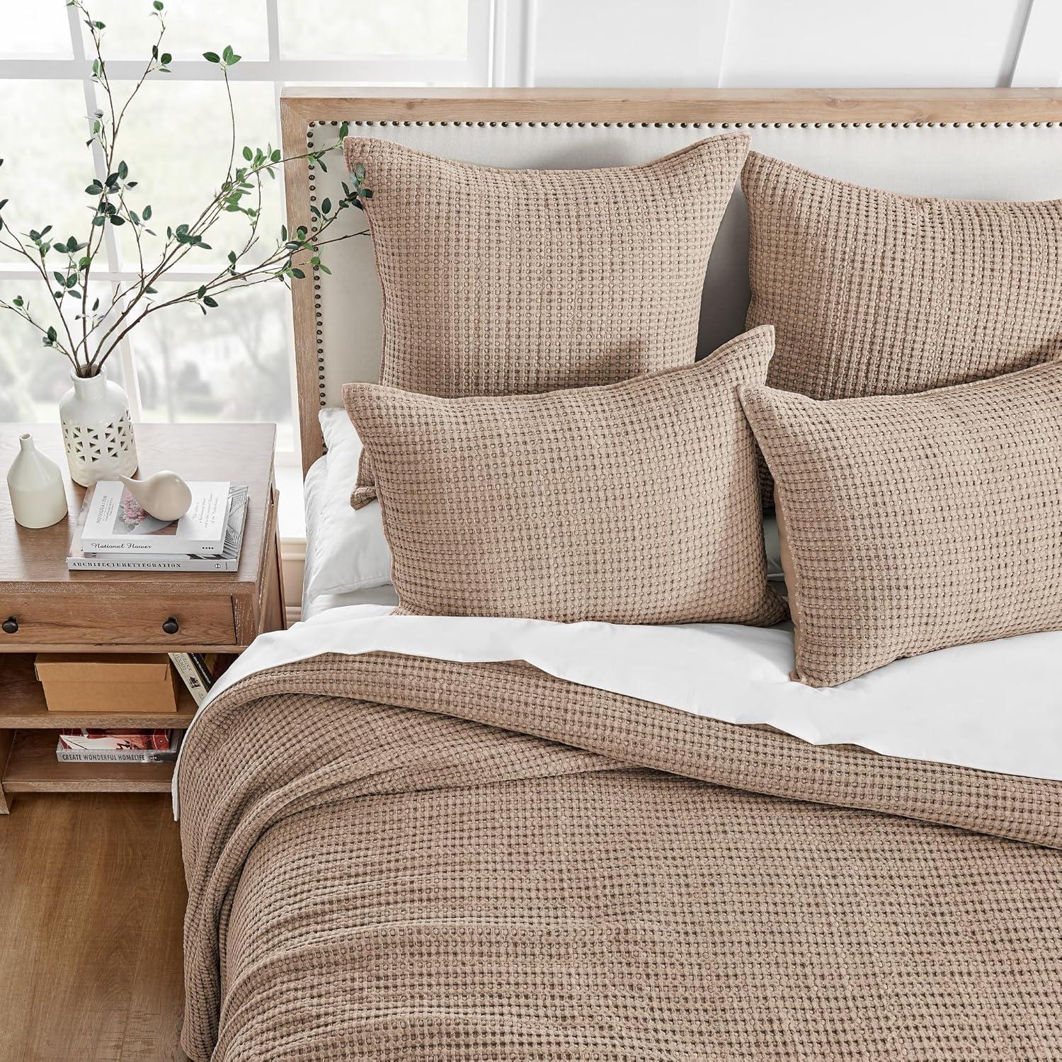 Mills Waffle Blush Bedspread Set - Full Bedspread and Two Standard Pillow Shams - Levtex Home