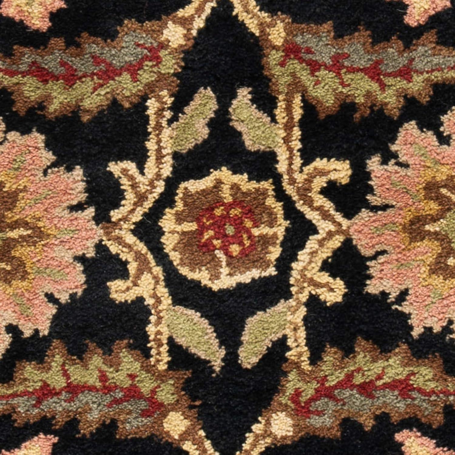 Classic CL359A Hand Tufted Accent Rug - Navy/Red - 2'x3' - Safavieh..