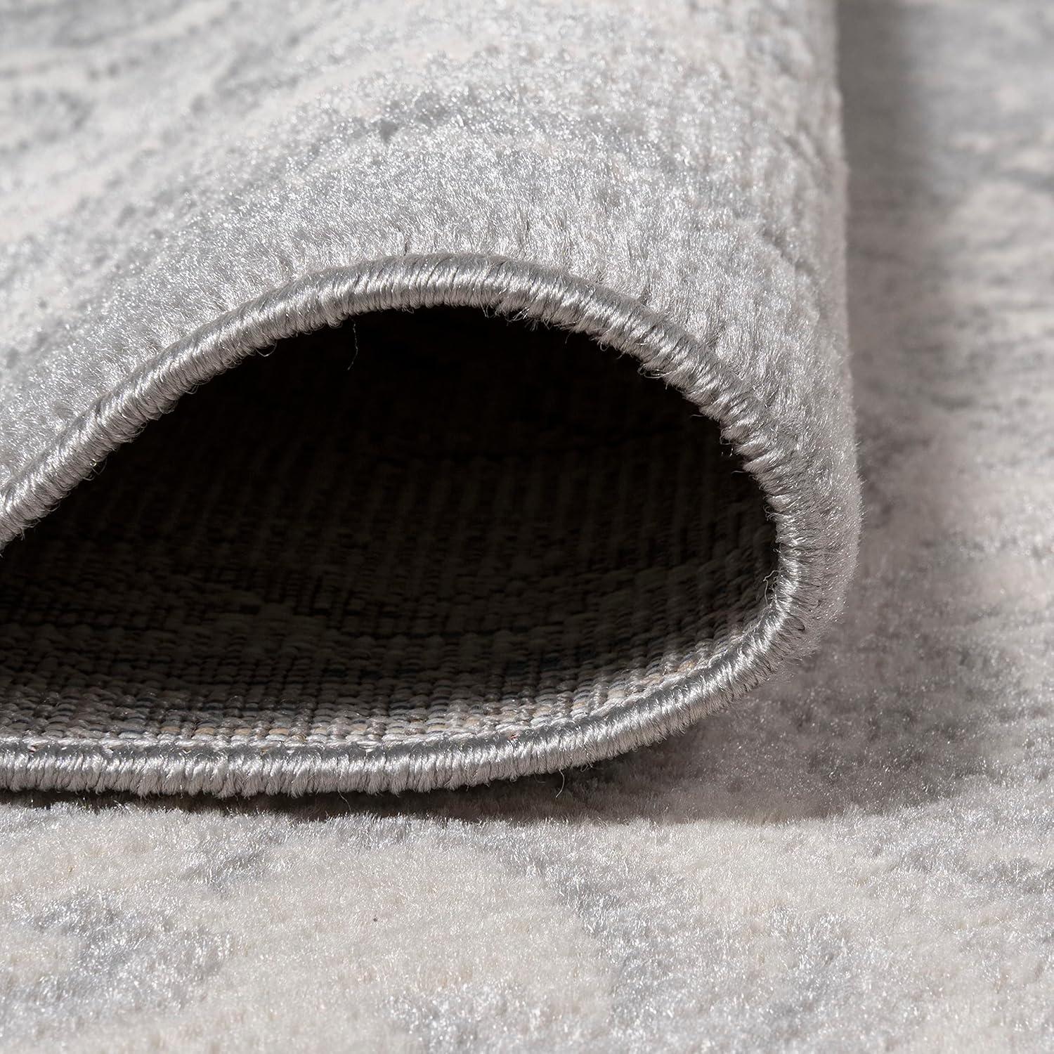 4'x6' Rosalia Cottage Medallion Area Rug, Ivory/Gray - JONATHAN Y