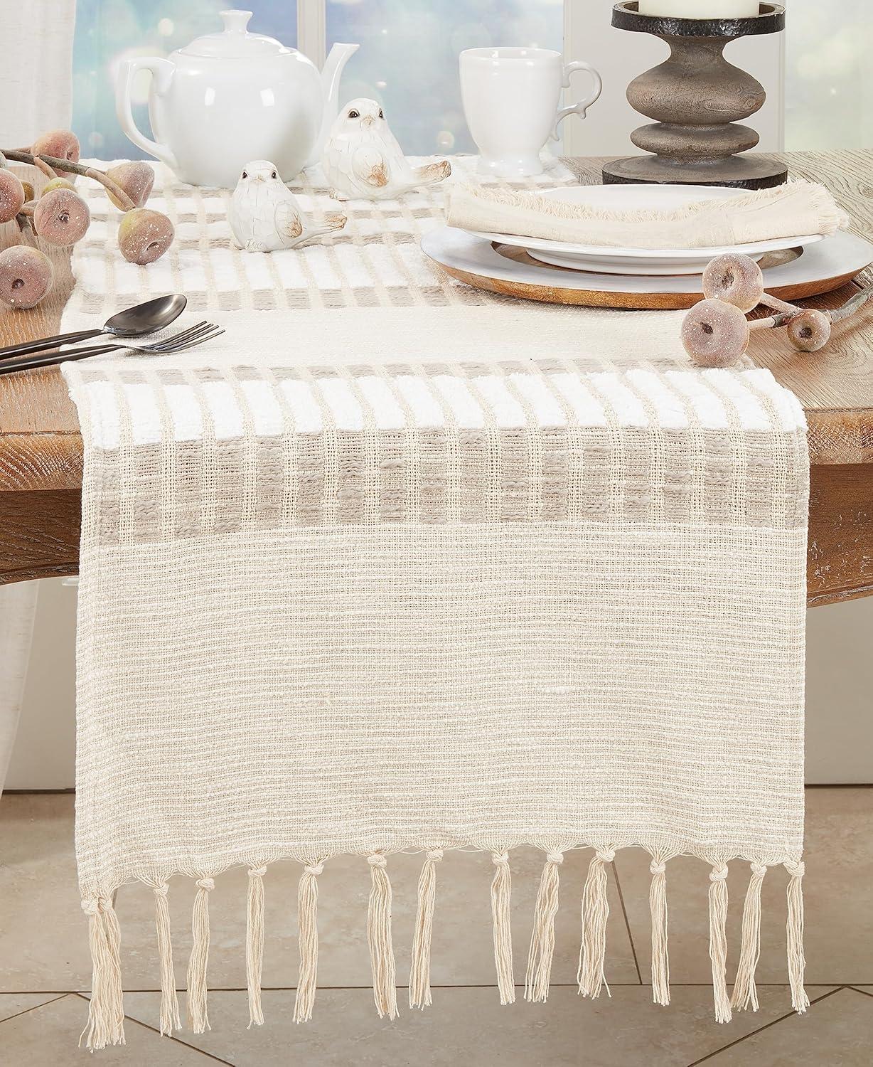 Saro Lifestyle Classic Charm Stripe Table Runner, 16"x72", Beige