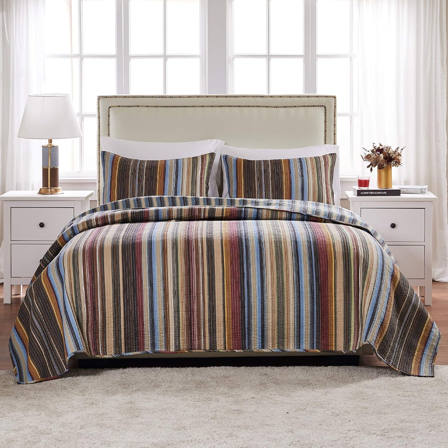 Durango Earth Standard Cotton Reversible Modern & Contemporary Quilt Set