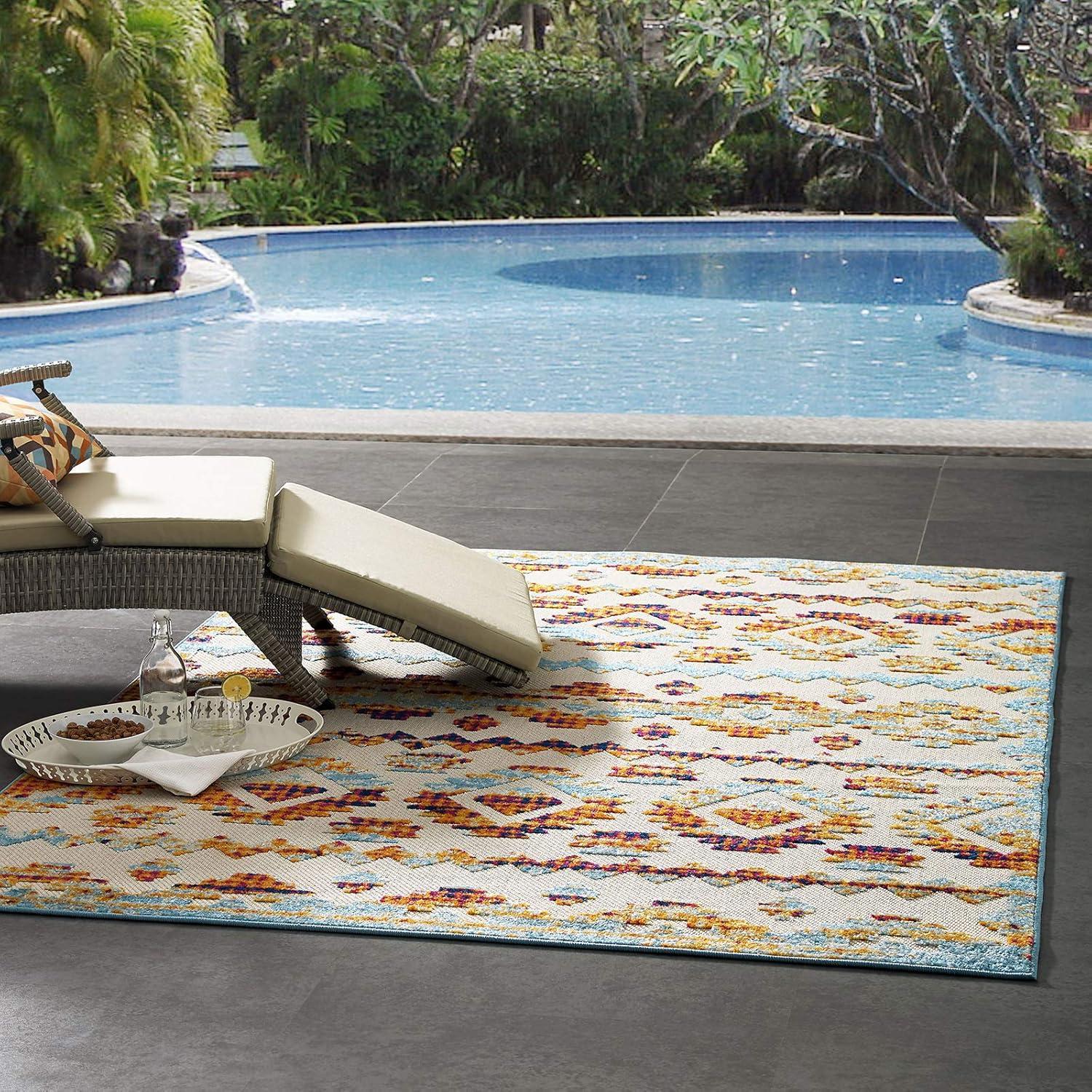 Reflect Takara Abstract Diamond Moroccan Trellis 5x8 Indoor and Outdoor Area Rug