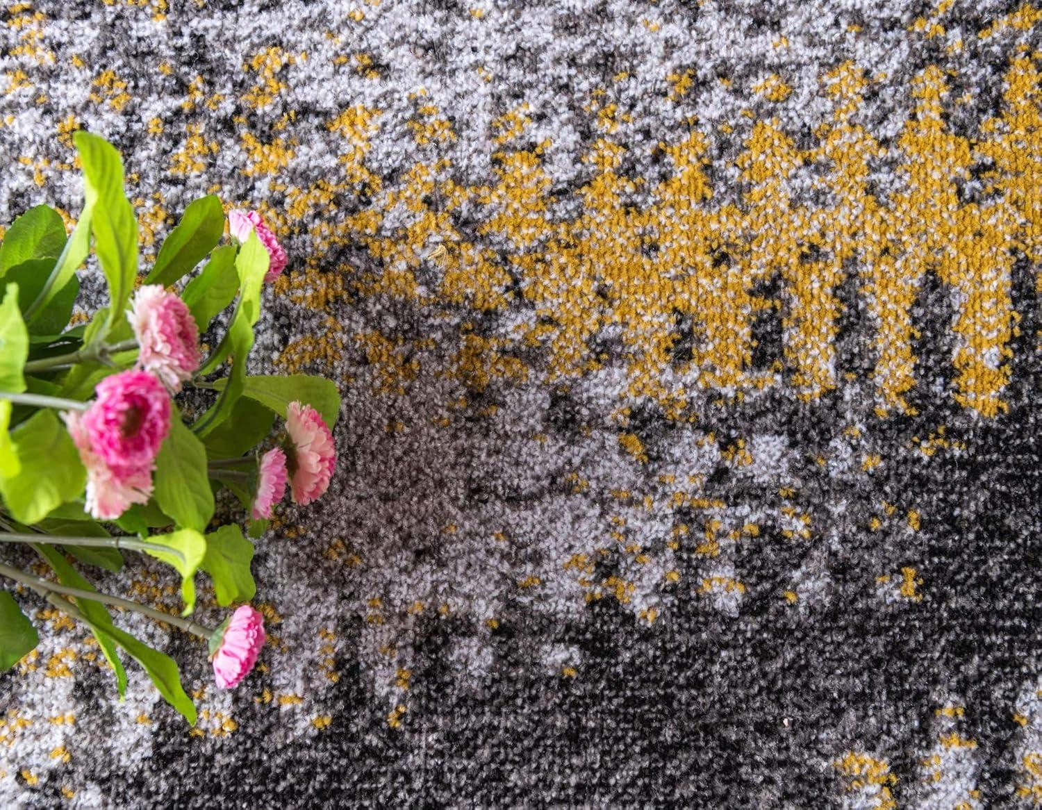 Unique Loom 5' 1 x 8' 0 Ivory Outdoor Modern New York Area Rug