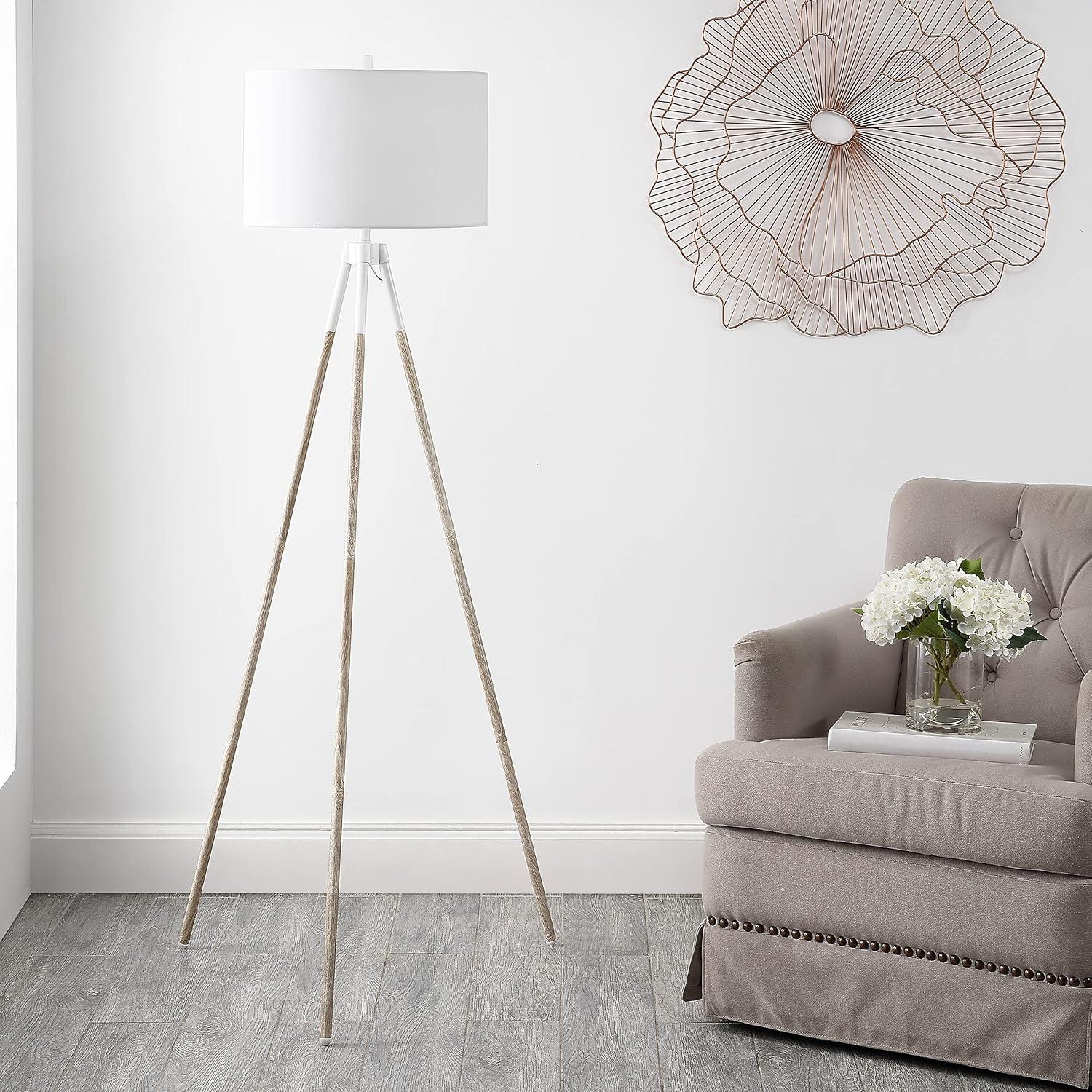 Idalia 61" Floor Lamp - Walnut - Safavieh