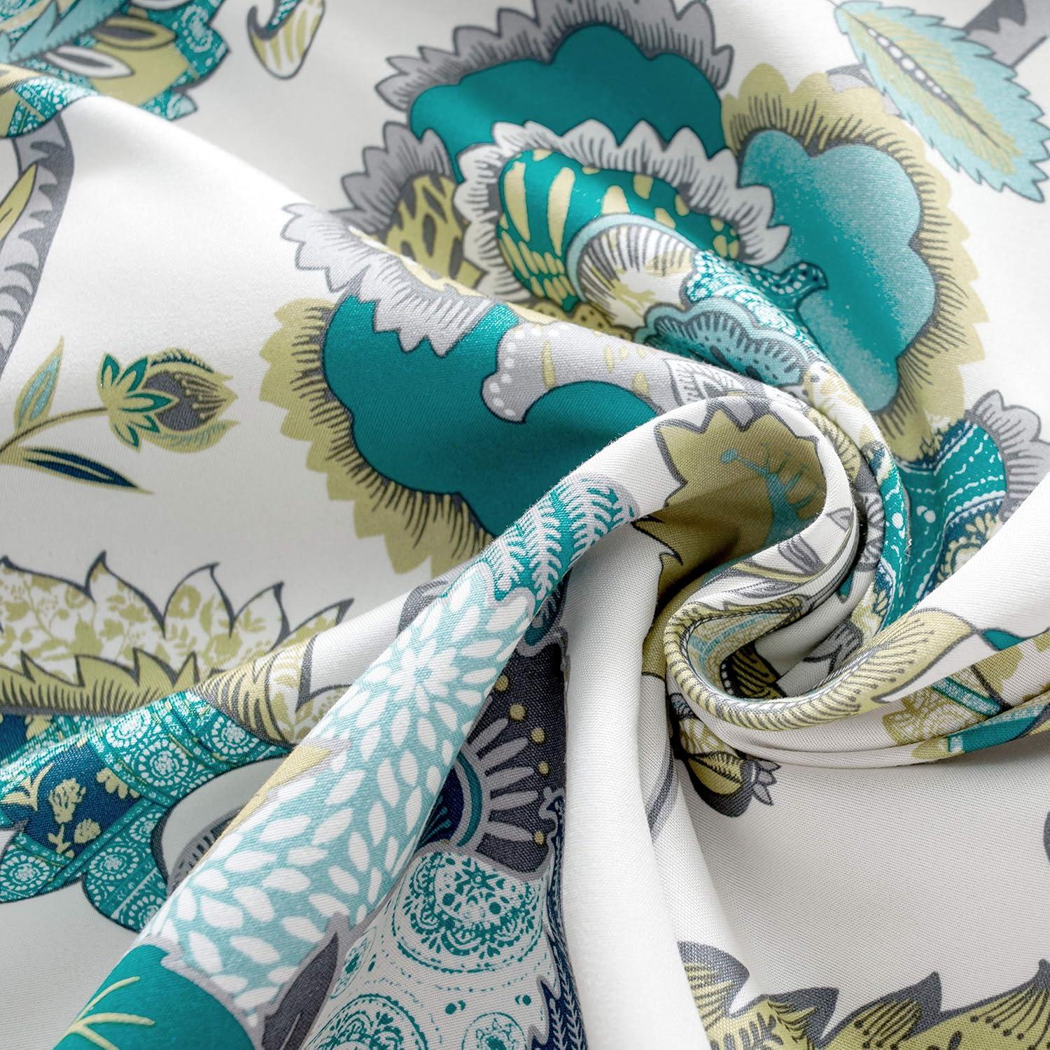 DriftAway Indoor and Outdoor Polyester Blackout Rod Pocket Valances Multi-color 0.10 in x 18.00 in Set of 2