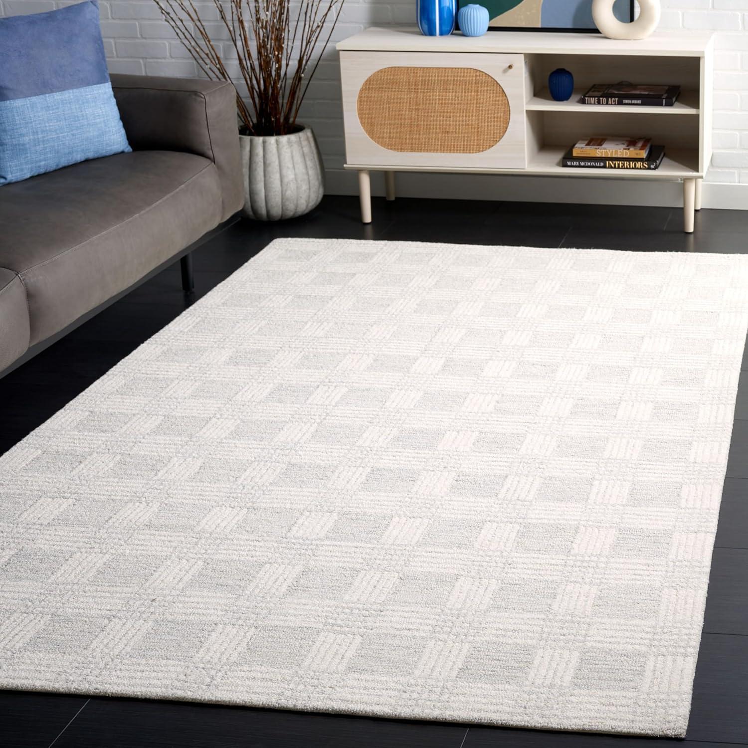 Ivory Hand Tufted Wool Rectangular 6' x 9' Area Rug