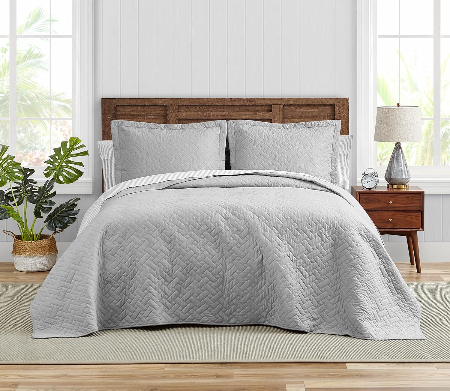 Tommy Bahama Home Tommy Bahama Raffia Solid Cotton Reversible Quilt Set