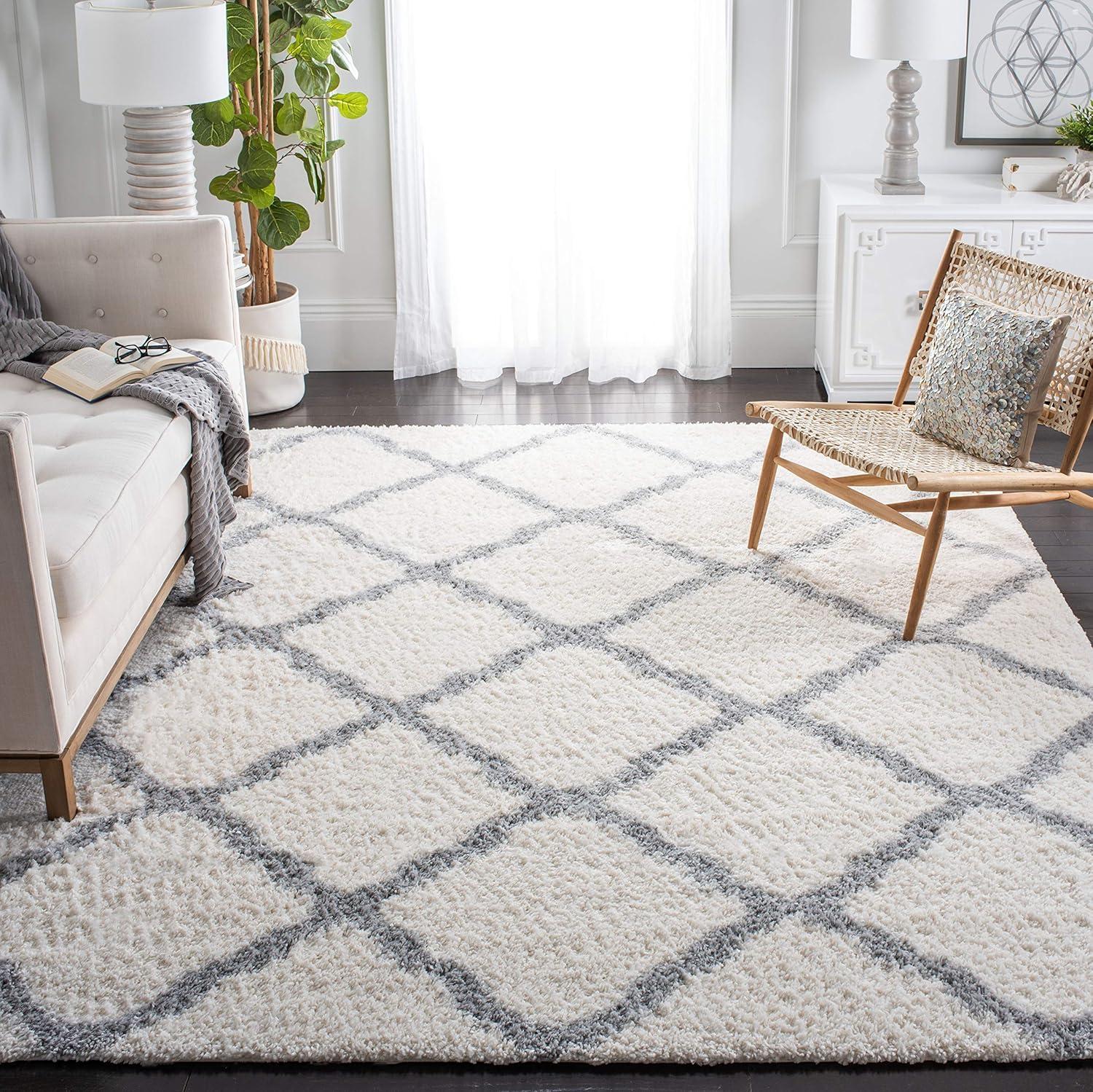 Parma Shag PMA521 Power Loomed Indoor Area Rug - 9'x12' - Cream/Grey - Safavieh