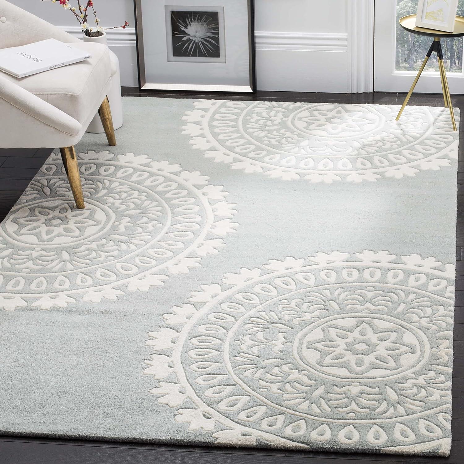 Bella BEL121 Hand Tufted Area Rug  - Safavieh