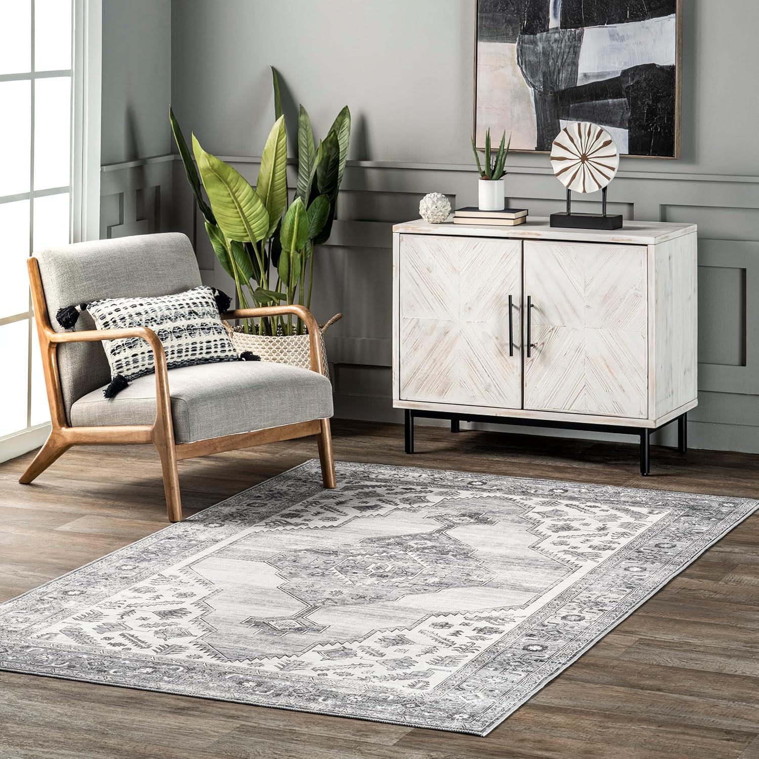 Nuloom Gracie Distressed Medallion Machine Washable Indoor Area Rug