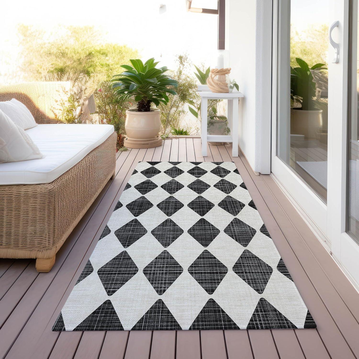 Black and White Synthetic Flat Woven Reversible Runner Rug