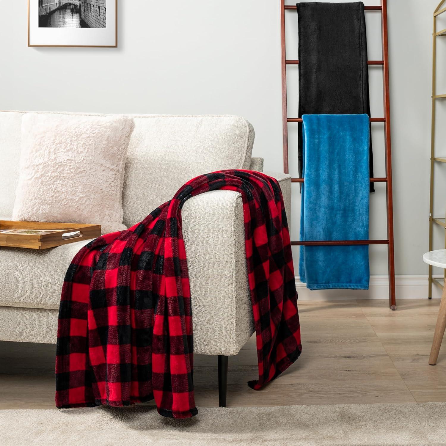 Pavilia Hand Woven Throw Blanket