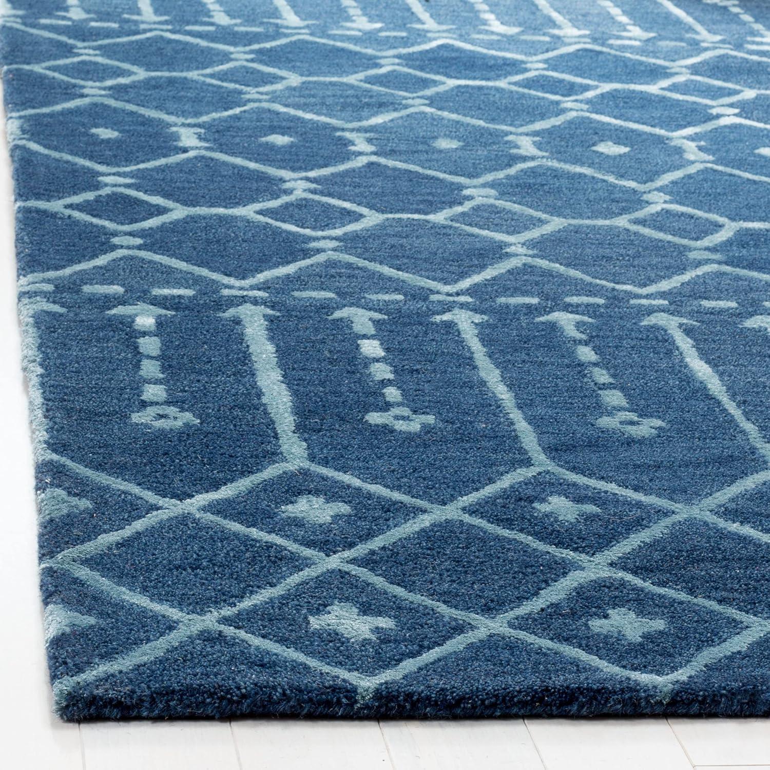 Himalaya HIM903 Handmade Accent Rug - 3'x5' - Navy/Silver - Safavieh