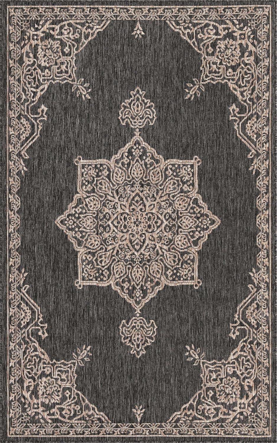 Unique Loom Outdoor Traditional Collection Area Rug - Antique (5' 1" x 8' Rectangle Charcoal Gray/Natural)