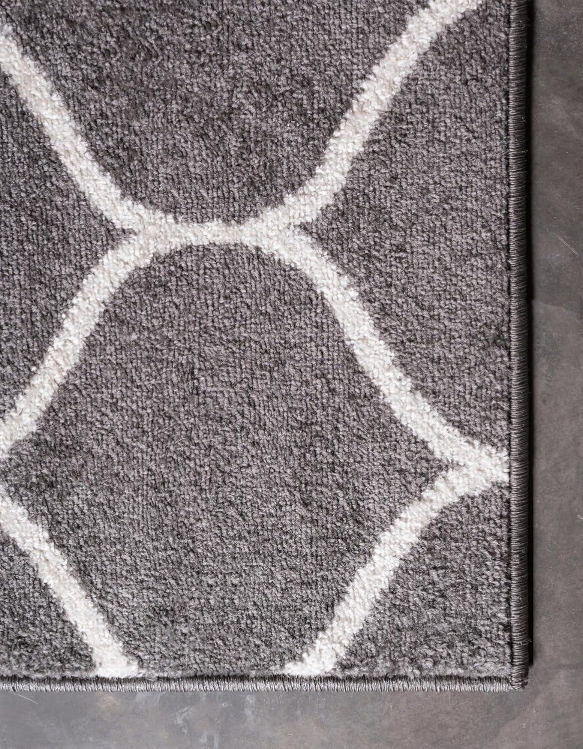 Unique Loom Trellis Frieze Rounded Area Rug