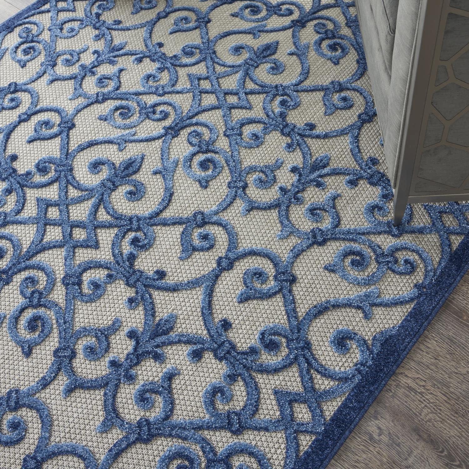 Lark Manor™ Rectangle Isalia 3'6" x 5'6" Area Rug in Blue/Gray