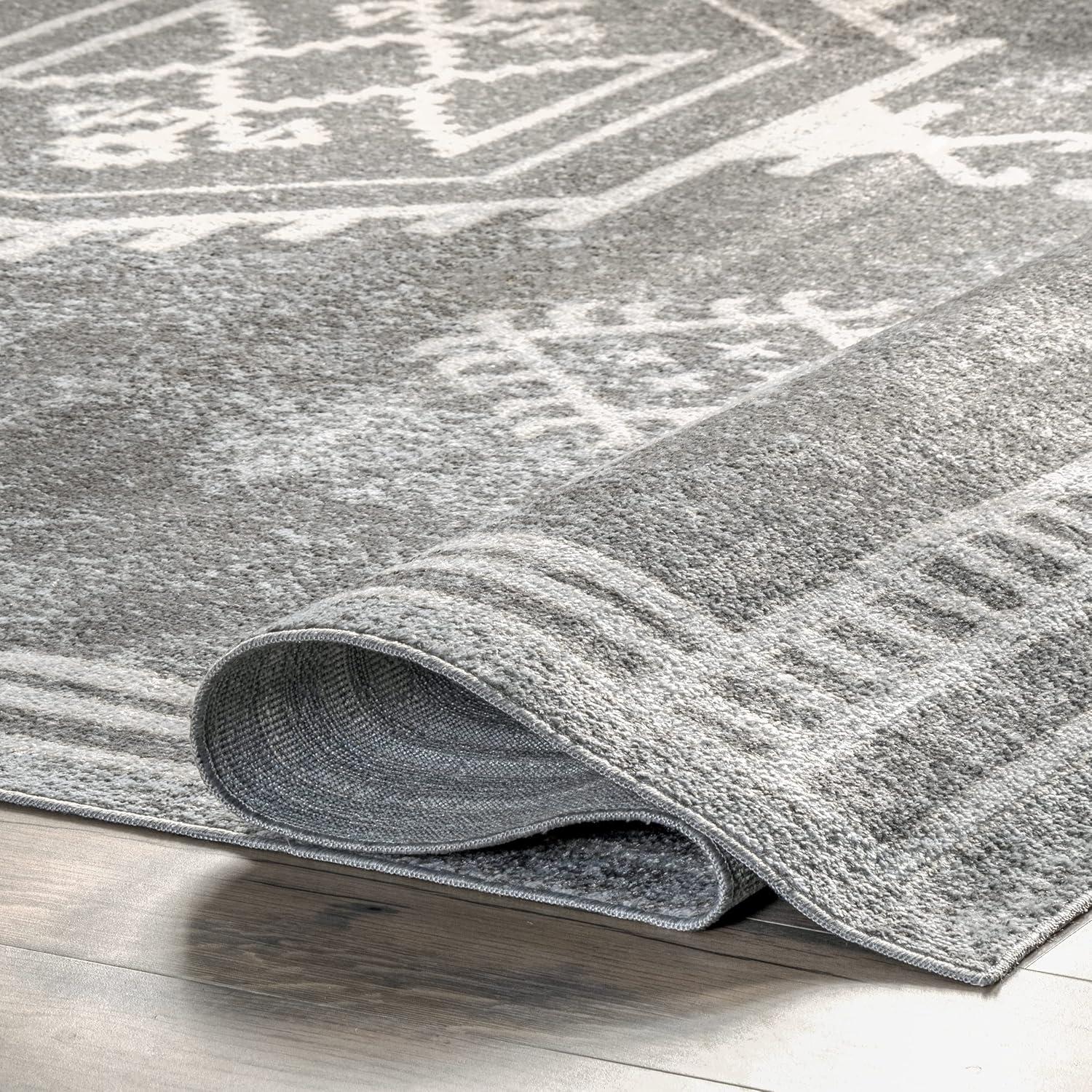Nuloom Kyleigh Medallion 5x8 Machine Washable Indoor Area Rug for Living Room Bedroom Dining Room Kitchen, Dark Grey/Ivory