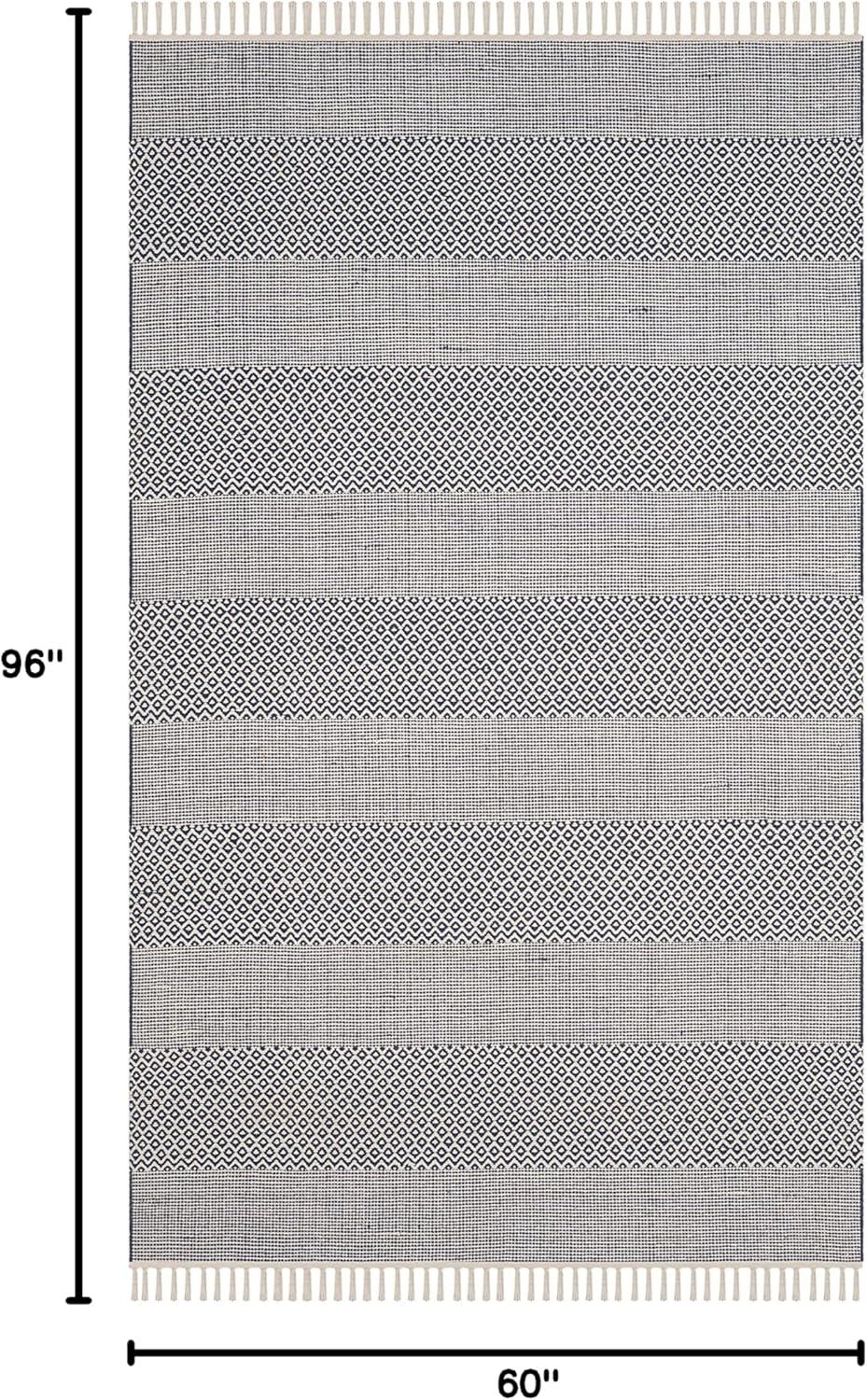 Montauk MTK330 Hand Woven Indoor Rug - Safavieh