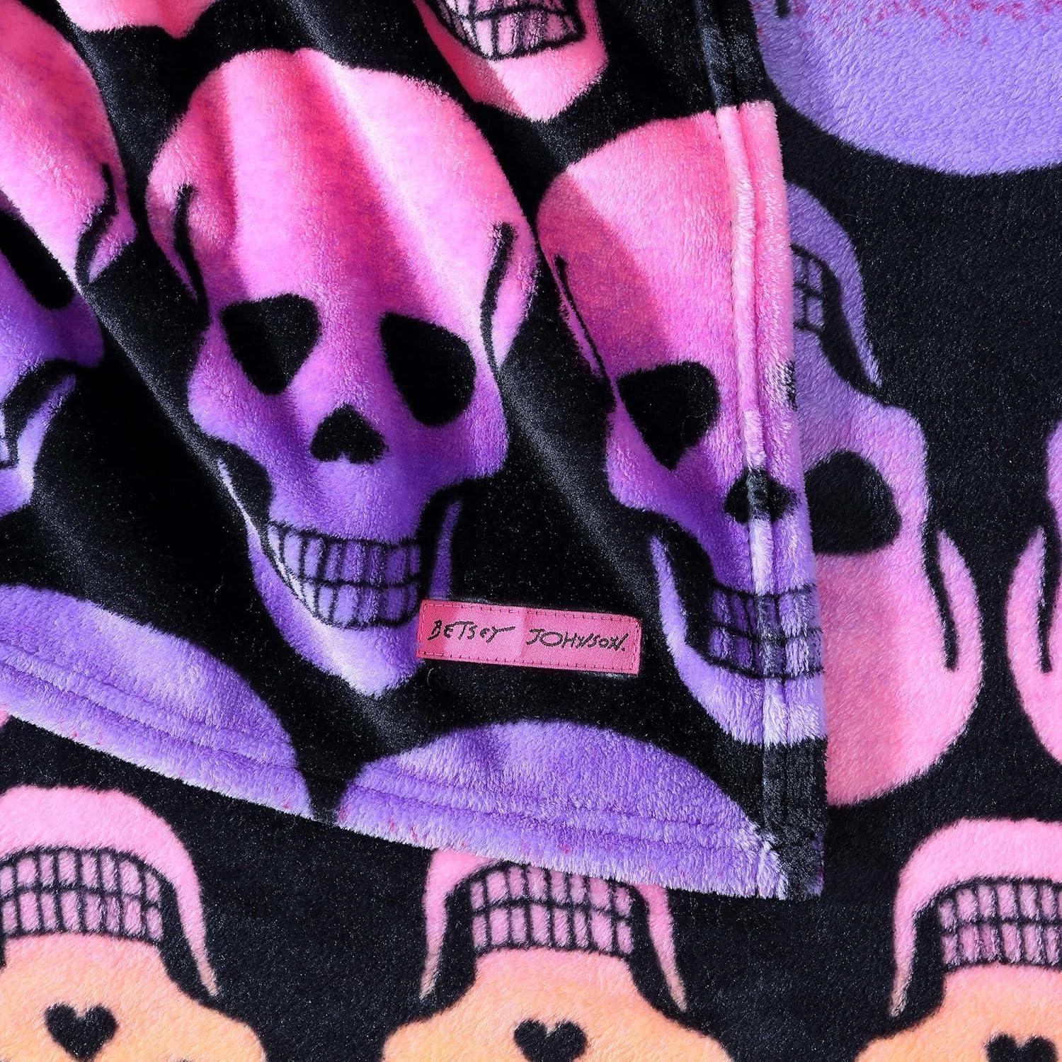 Skull Ombre Black and Multicolor Fleece Throw Blanket