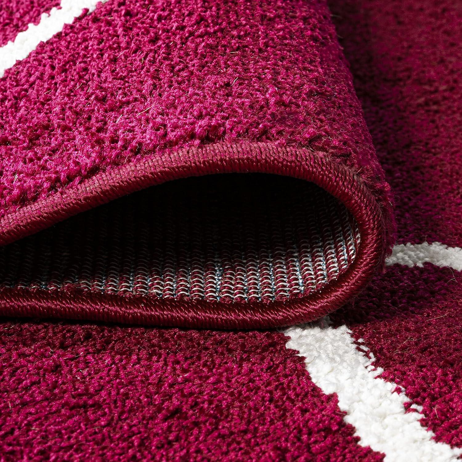 2'x10' Cole Minimalist Diamond Trellis Runner Rug, Red/White - JONATHAN Y