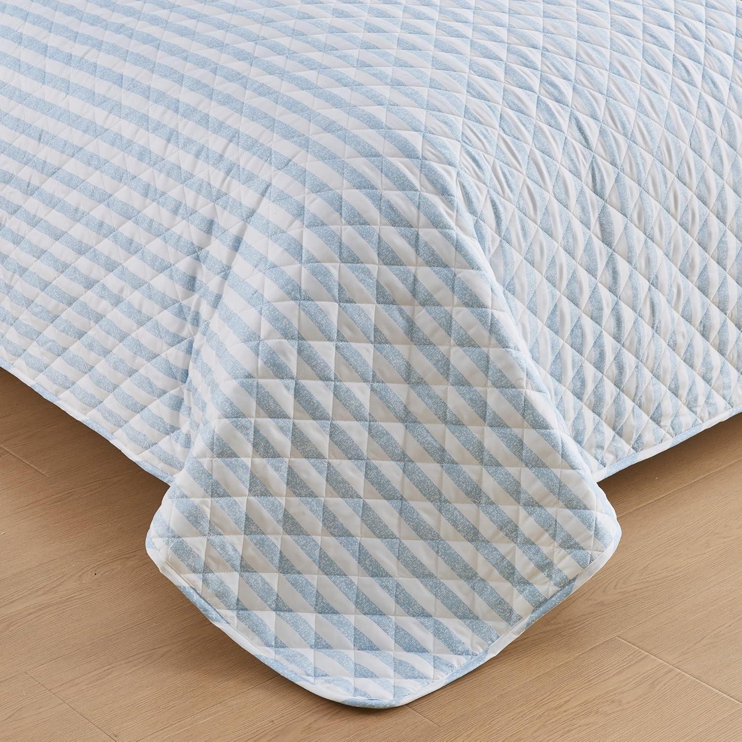 Market & Place Sofia No Striped Quilt Set