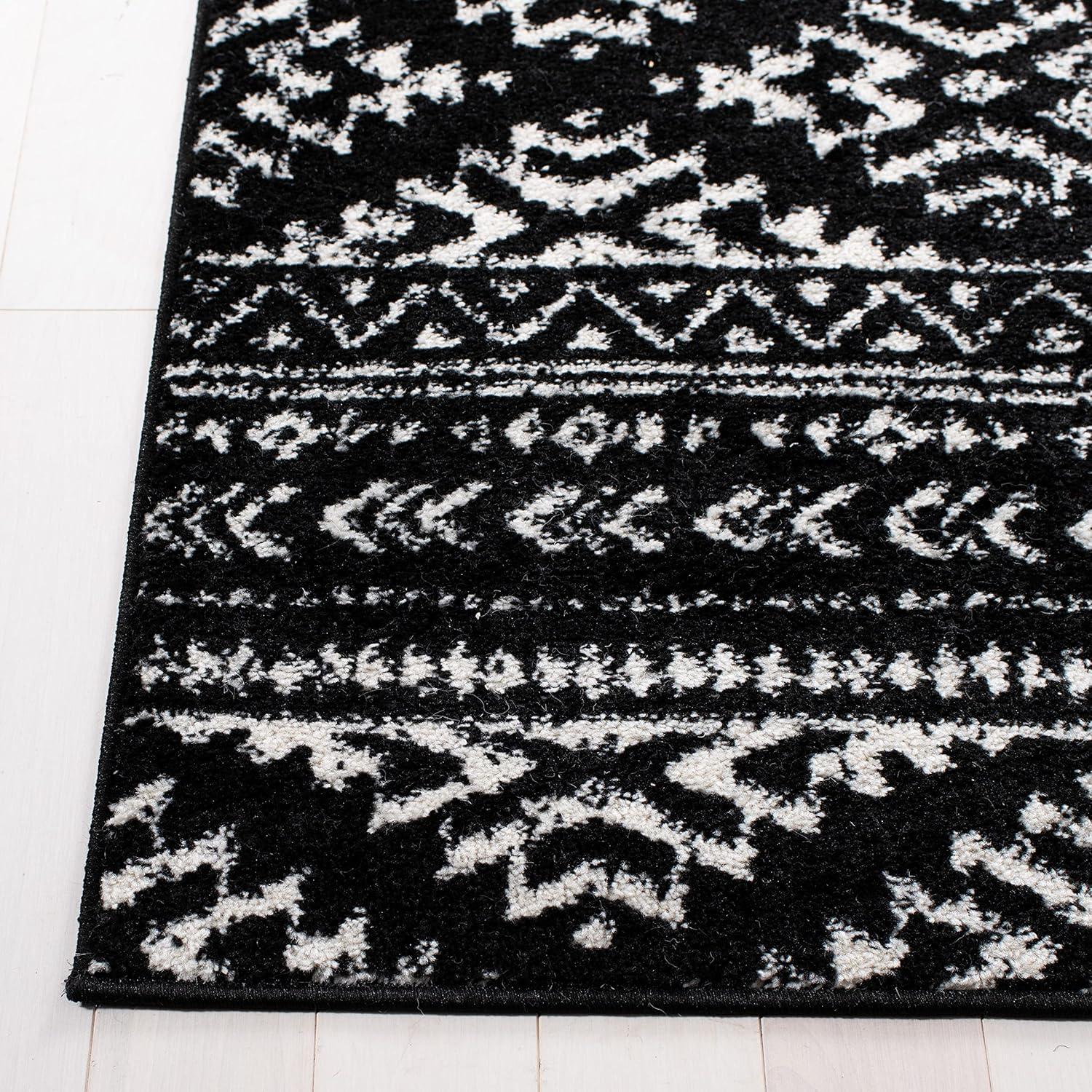 Tulum TUL272 Power Loomed Area Rug - Black/Ivory - 6'x9' - Safavieh.