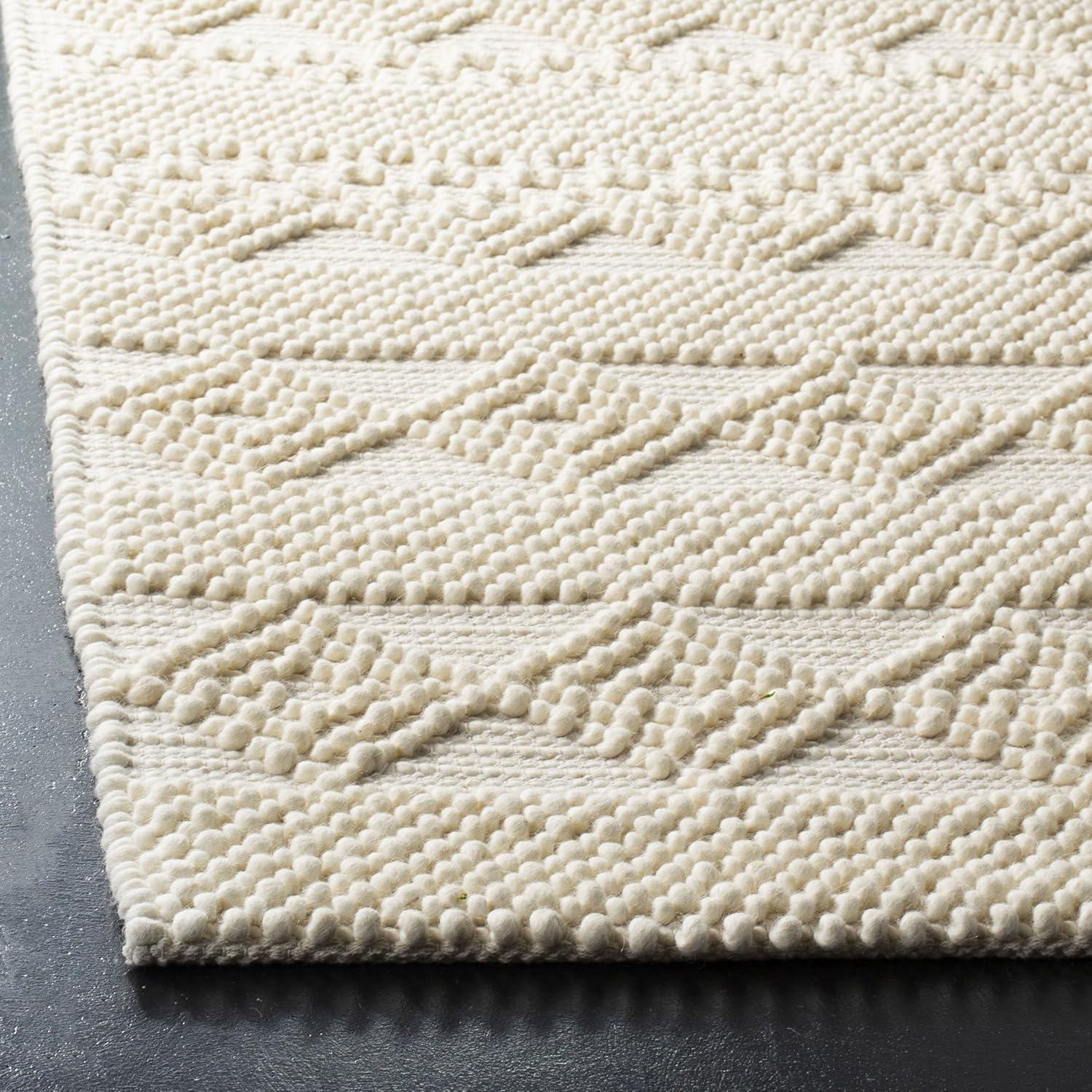 Natura Hand Woven 60% Wool And 40% Cotton Geometric Rug
