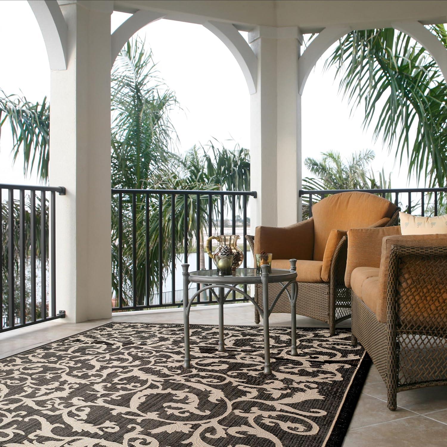 Courtyard CY2653 Power Loomed Indoor and Outdoor Area Rug - Black/Sand - 7'10"x7'10" - Safavieh