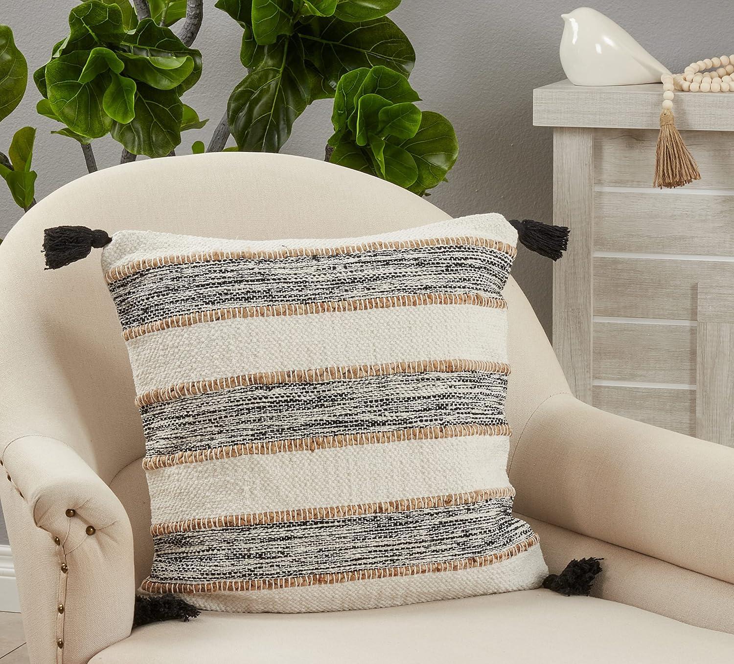 Saro Lifestyle Saro Lifestyle Striped Tassel  Decorative Pillow Cover