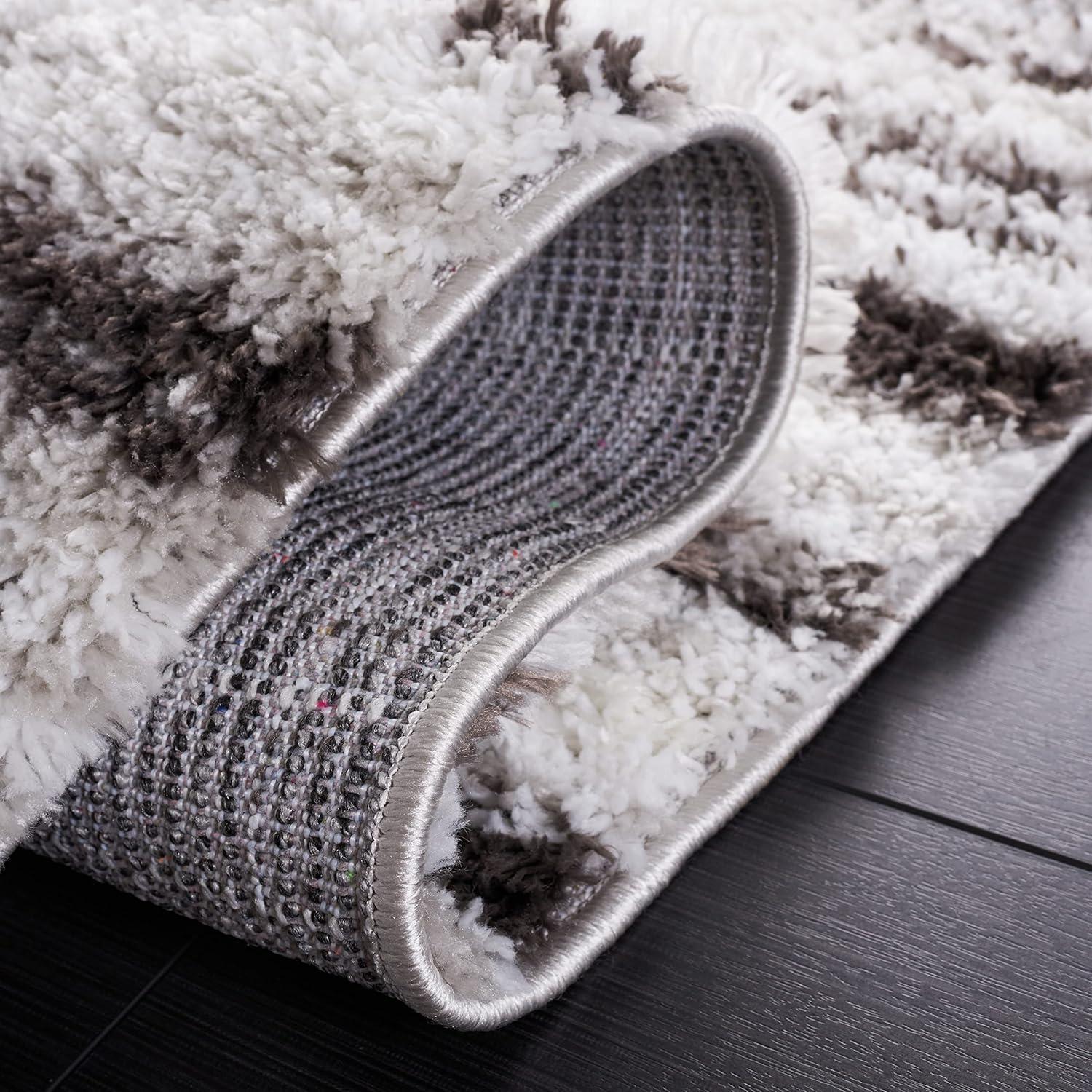 Berber Shag BER565 Power Loomed Area Rug - Gray/Dark Gray - 7'x7' - Safavieh.