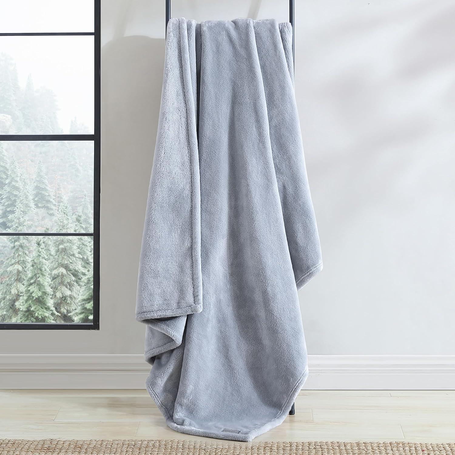 Eddie Bauer Eddie Bauer Ultra Lux Plush Solid Throw Blankets