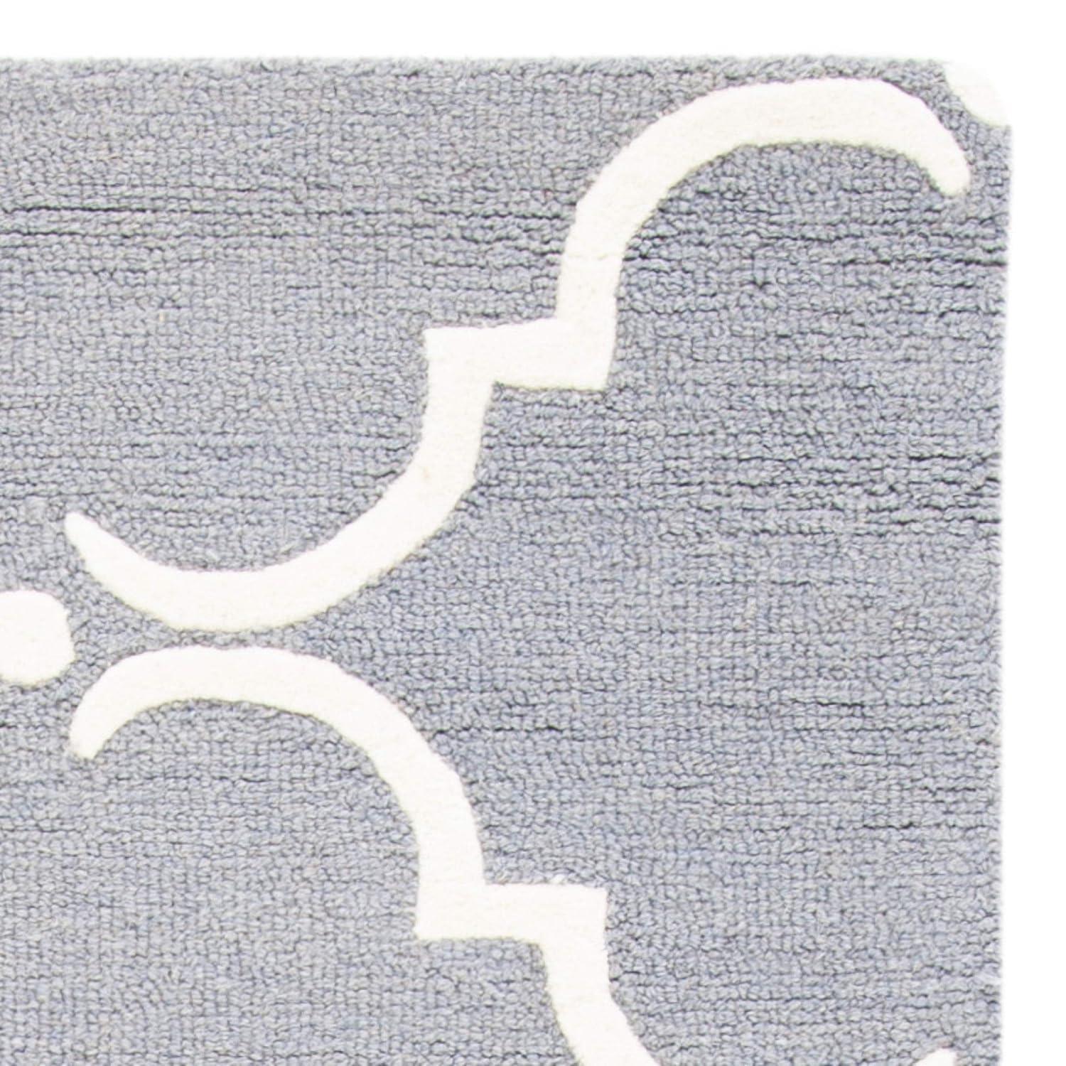 SAFAVIEH Cambridge Hamilton Geometric Wool Area Rug, Blue/Ivory, 8' x 8' Square