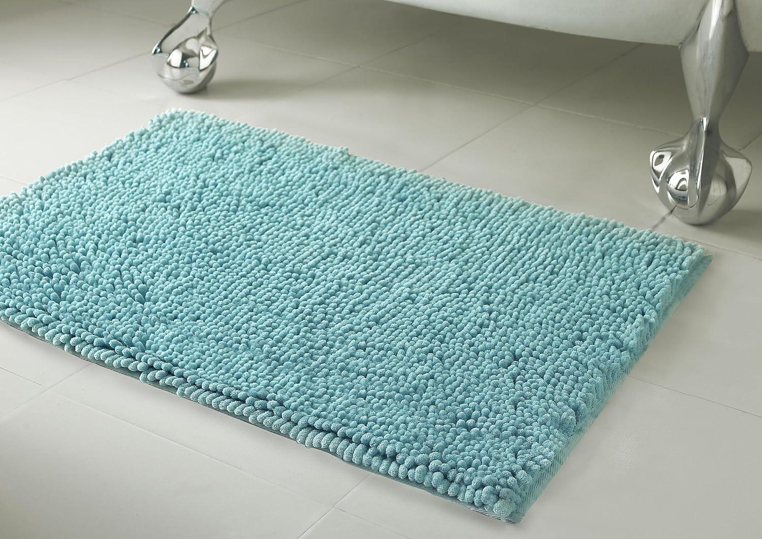 Resort Collection Chenille Plush Loop Bath Mat