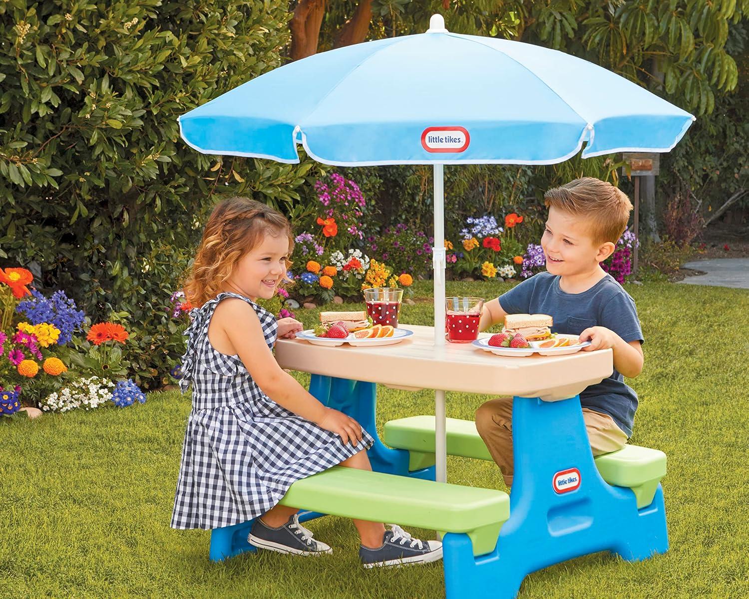 Easy Store Picnic Table with Umbrella