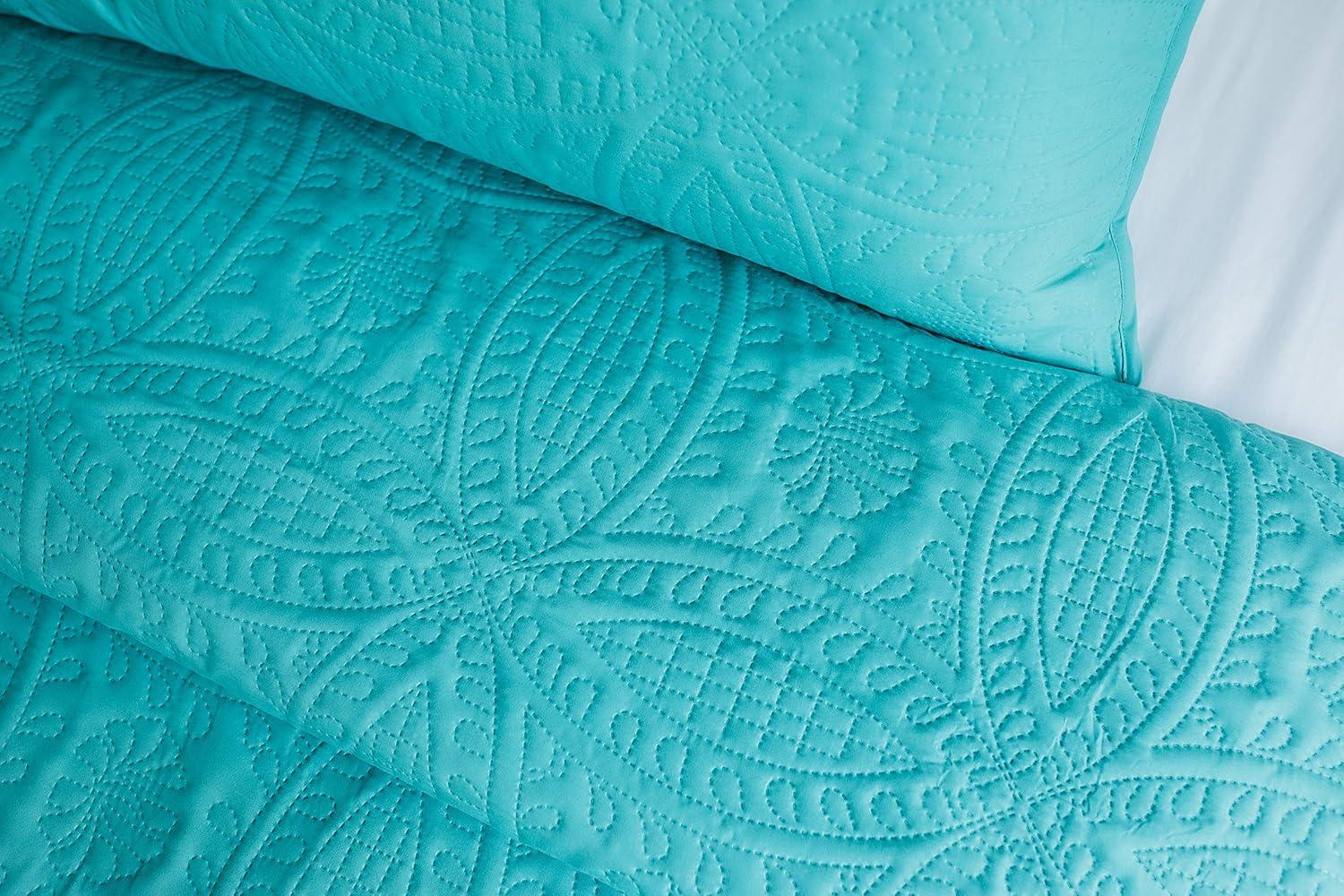 Mezzati Prestige Bedspread Coverlet Set - Soft Brushed Microfiber Comforter Bedding Cover, 3-Piece Quilt Set (Queen/Full, Blue Ocean Teal)